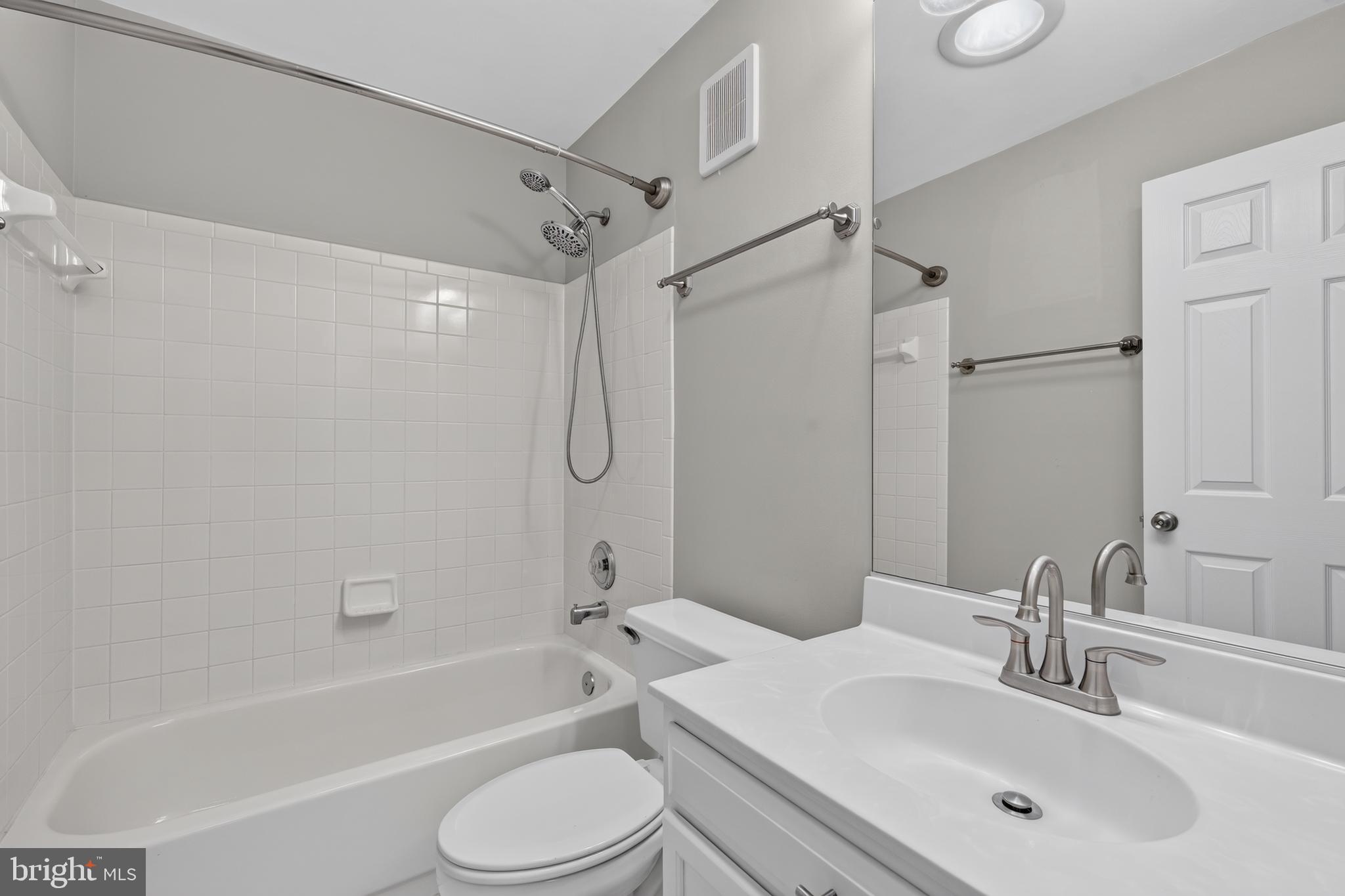 DAVENTRY PARK - Residential