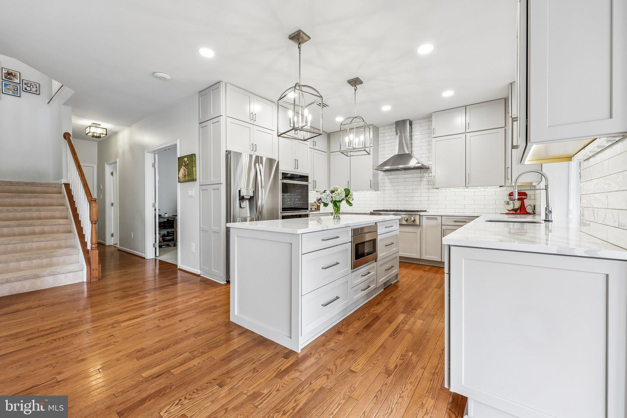 BELMONT COUNTRY CLUB - Residential