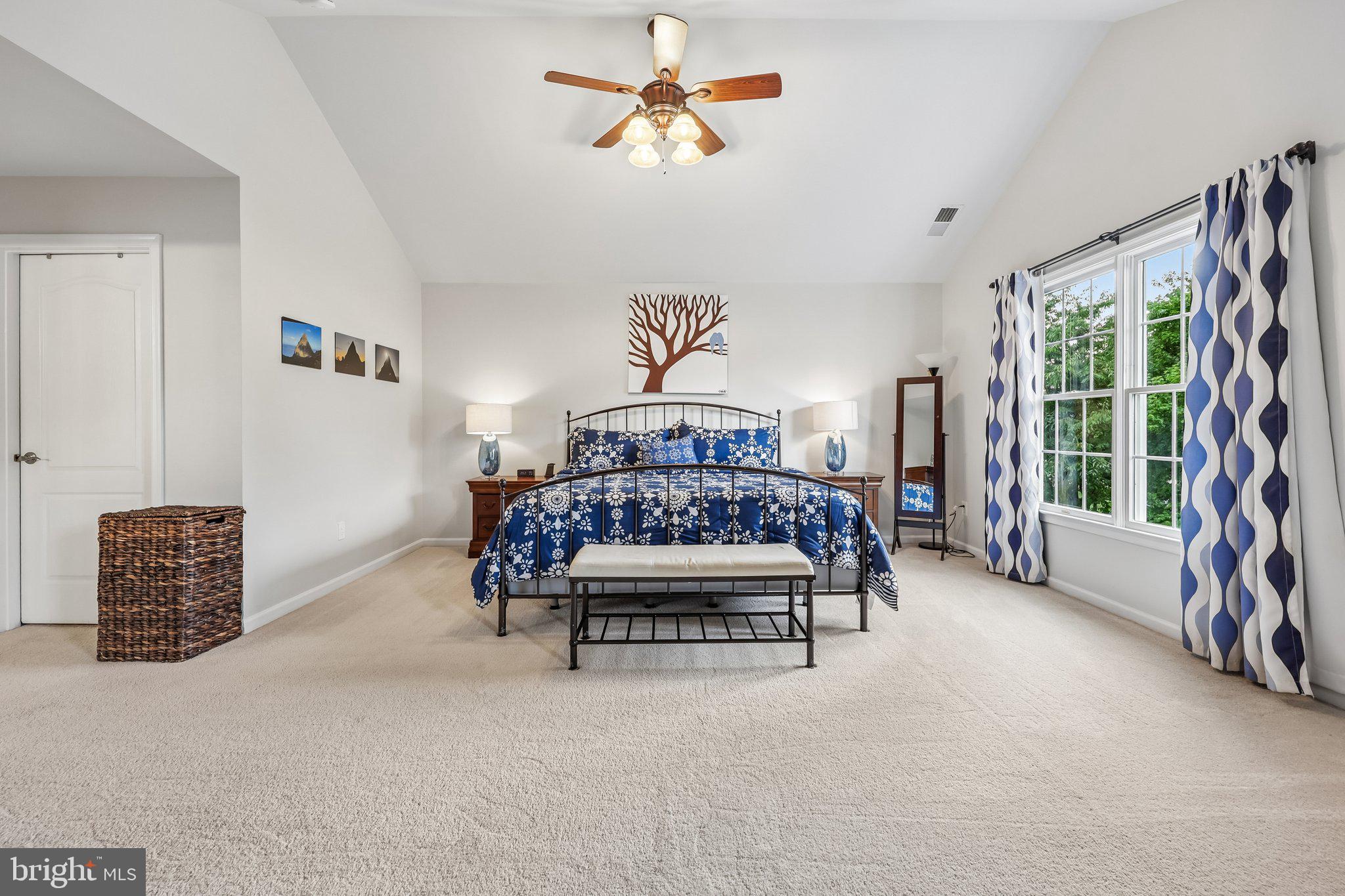 BELMONT COUNTRY CLUB - Residential