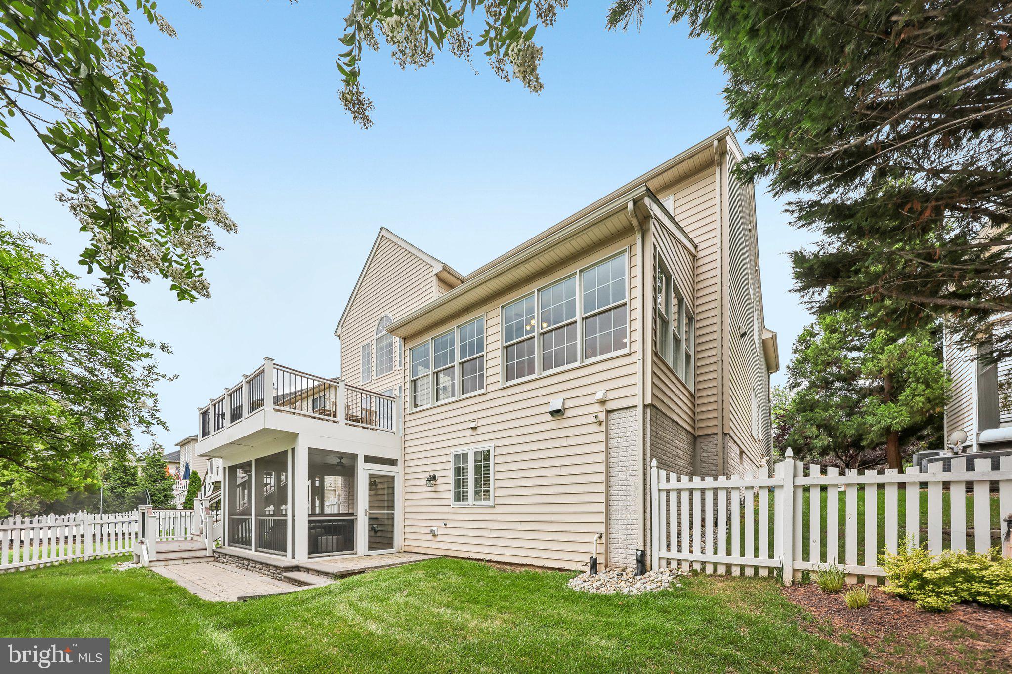 BELMONT COUNTRY CLUB - Residential