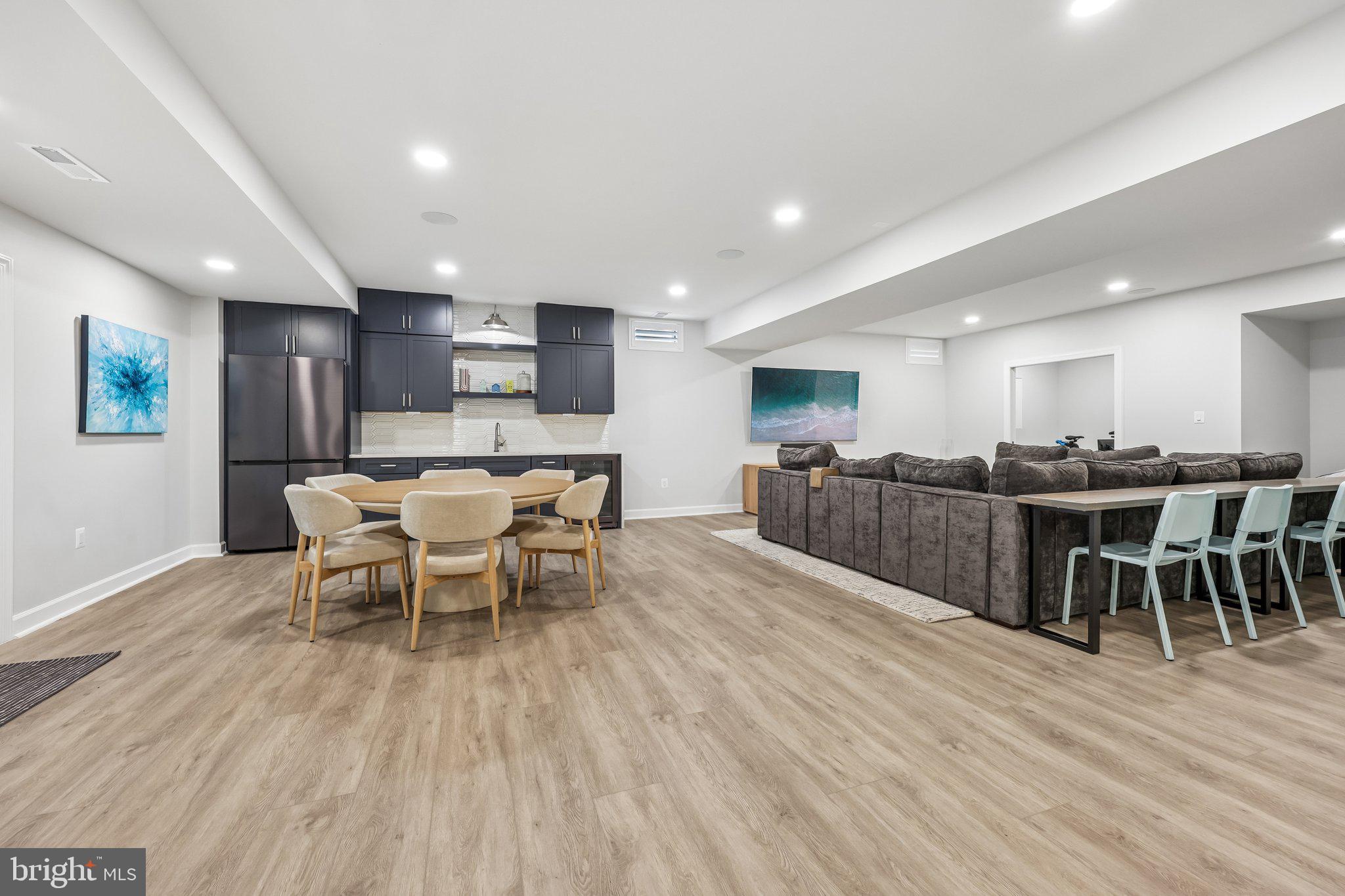 BELMONT COUNTRY CLUB - Residential