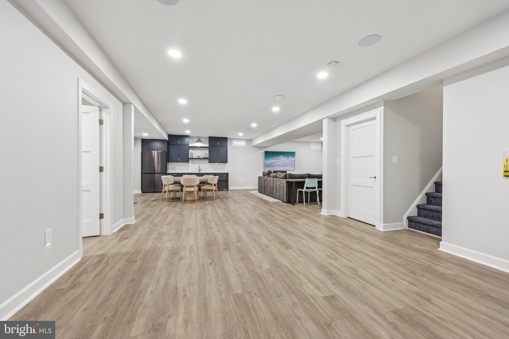 BELMONT COUNTRY CLUB - Residential