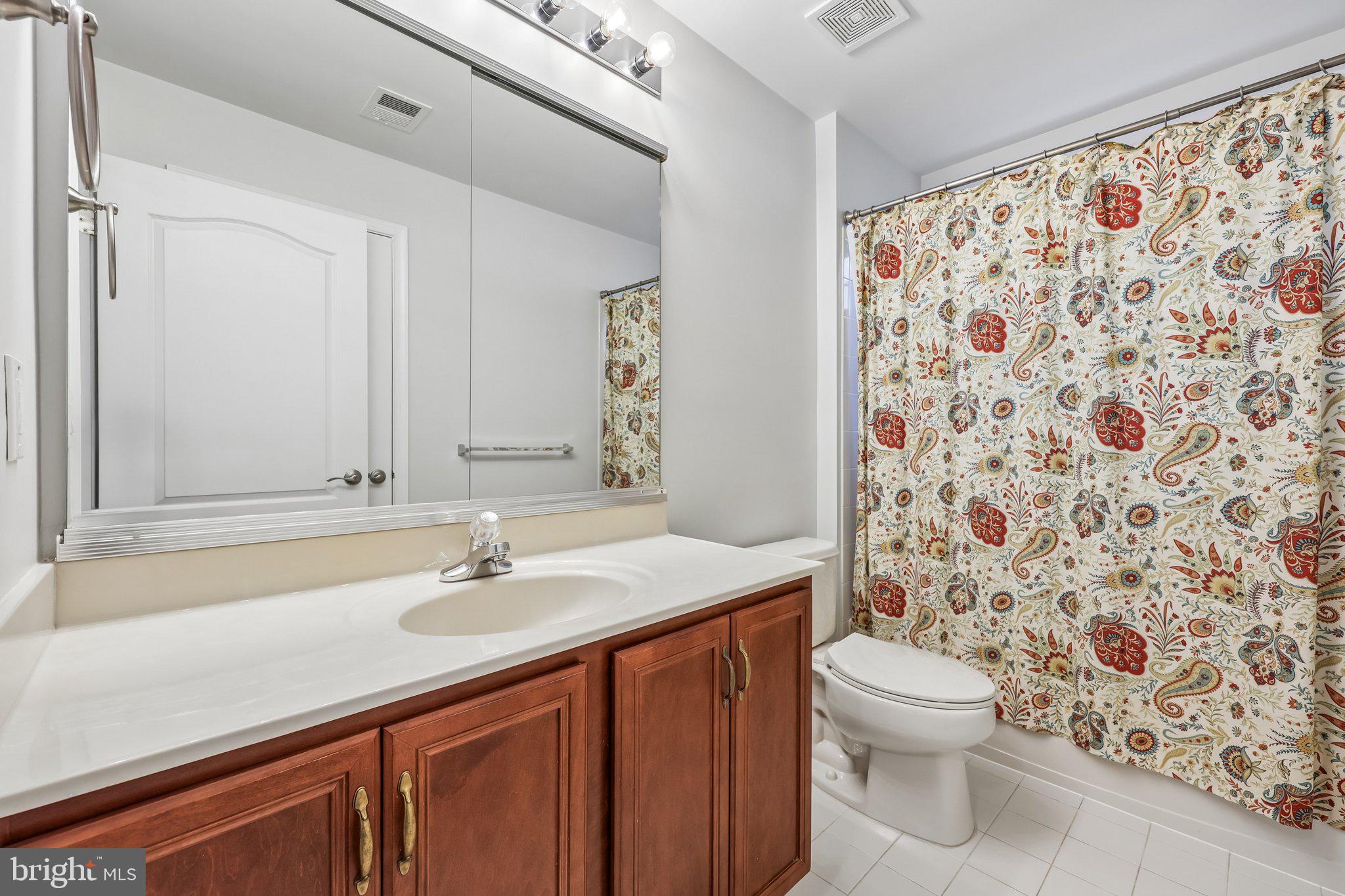 BELMONT COUNTRY CLUB - Residential