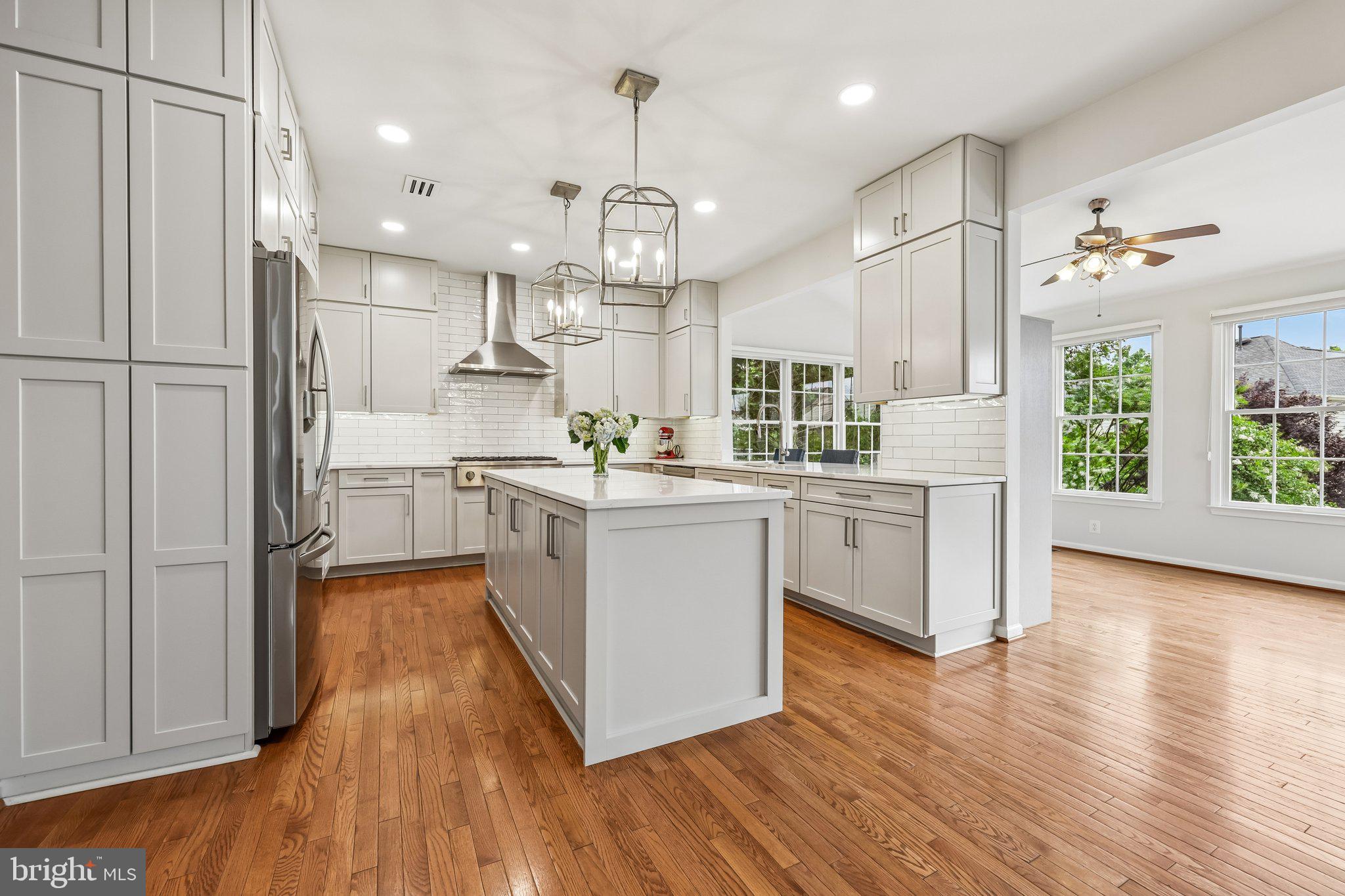 BELMONT COUNTRY CLUB - Residential