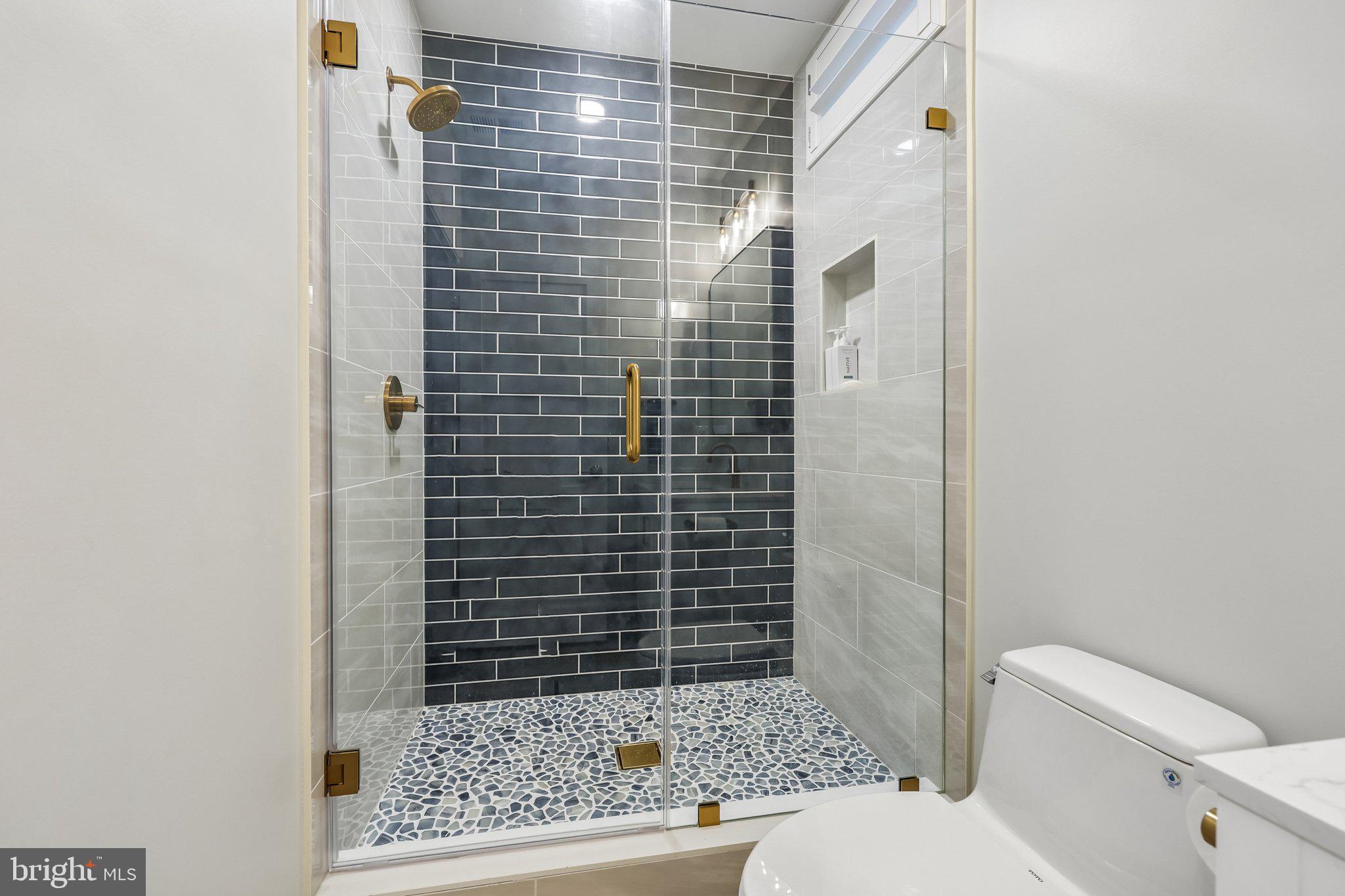 BELMONT COUNTRY CLUB - Residential