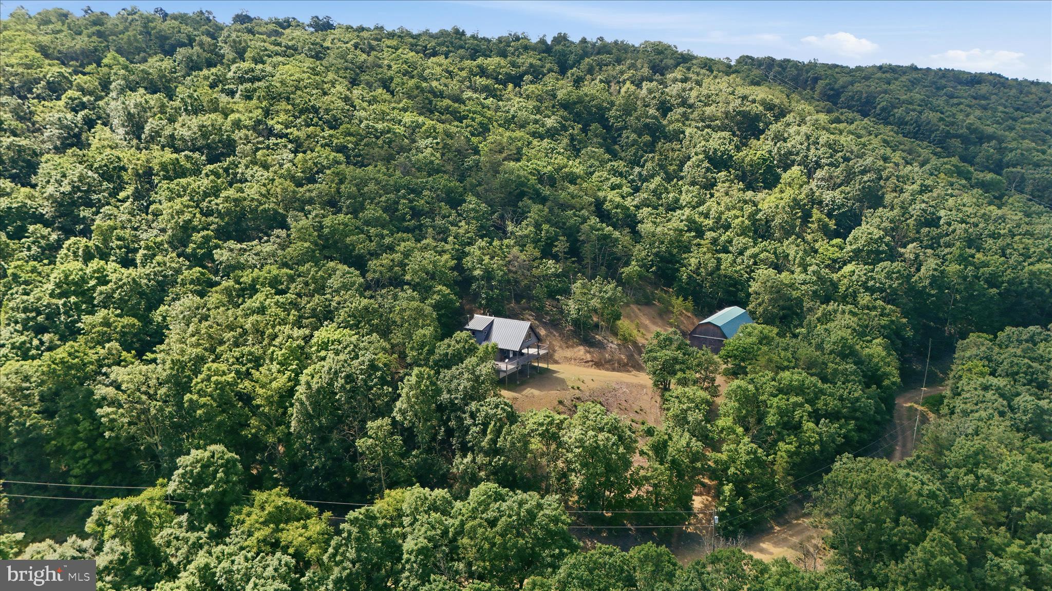 SHADOW KNOLLS - Residential