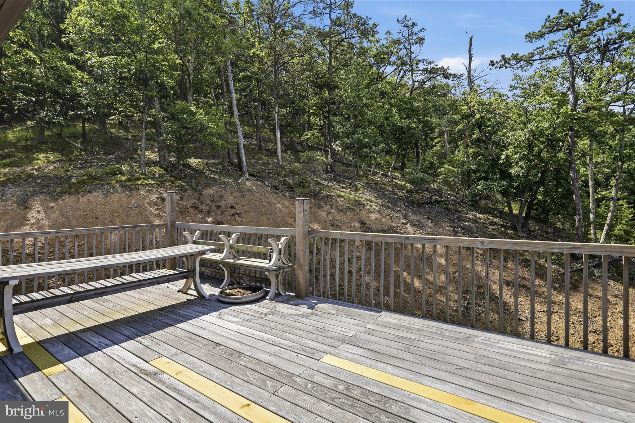 SHADOW KNOLLS - Residential