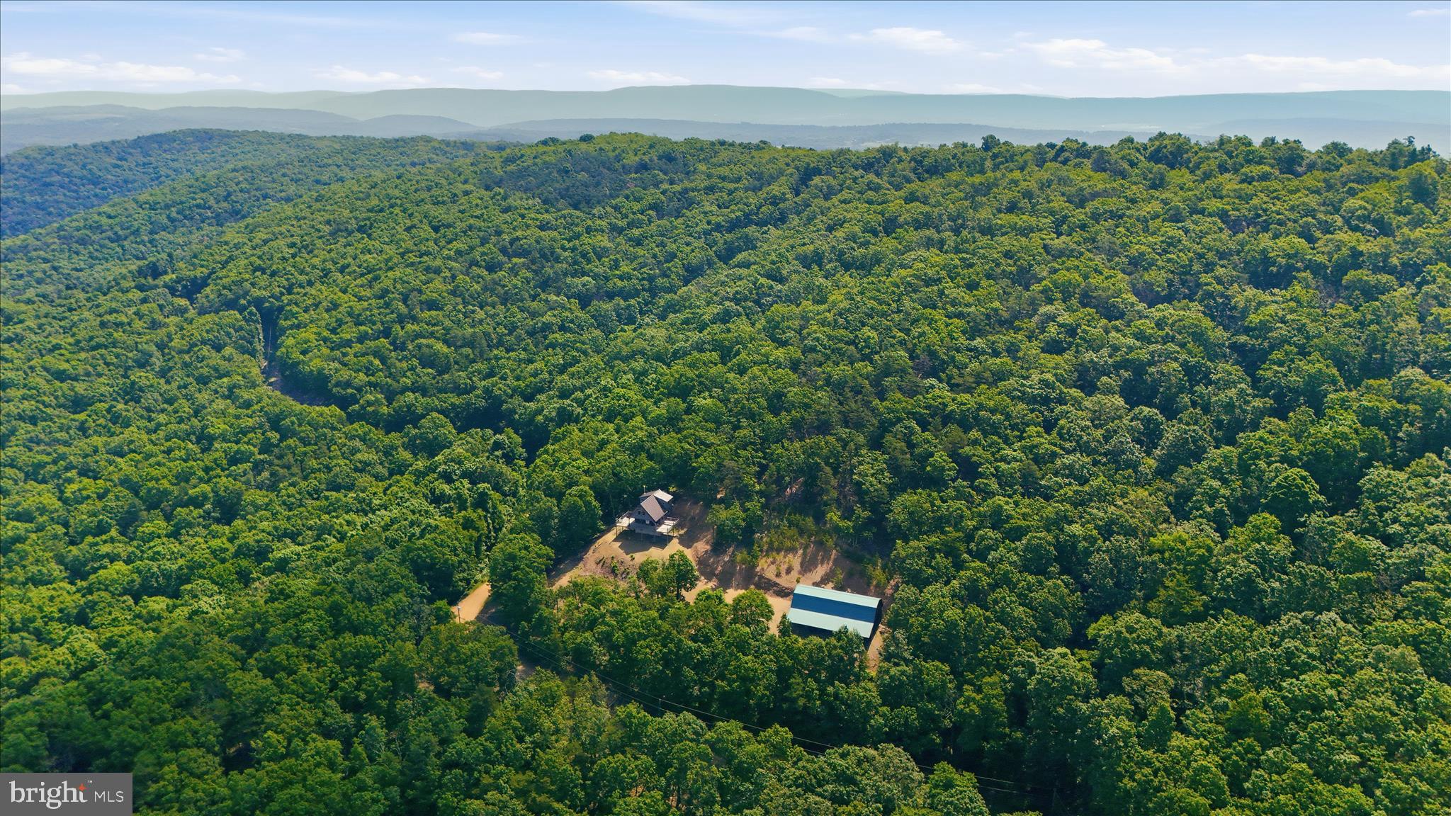 SHADOW KNOLLS - Residential