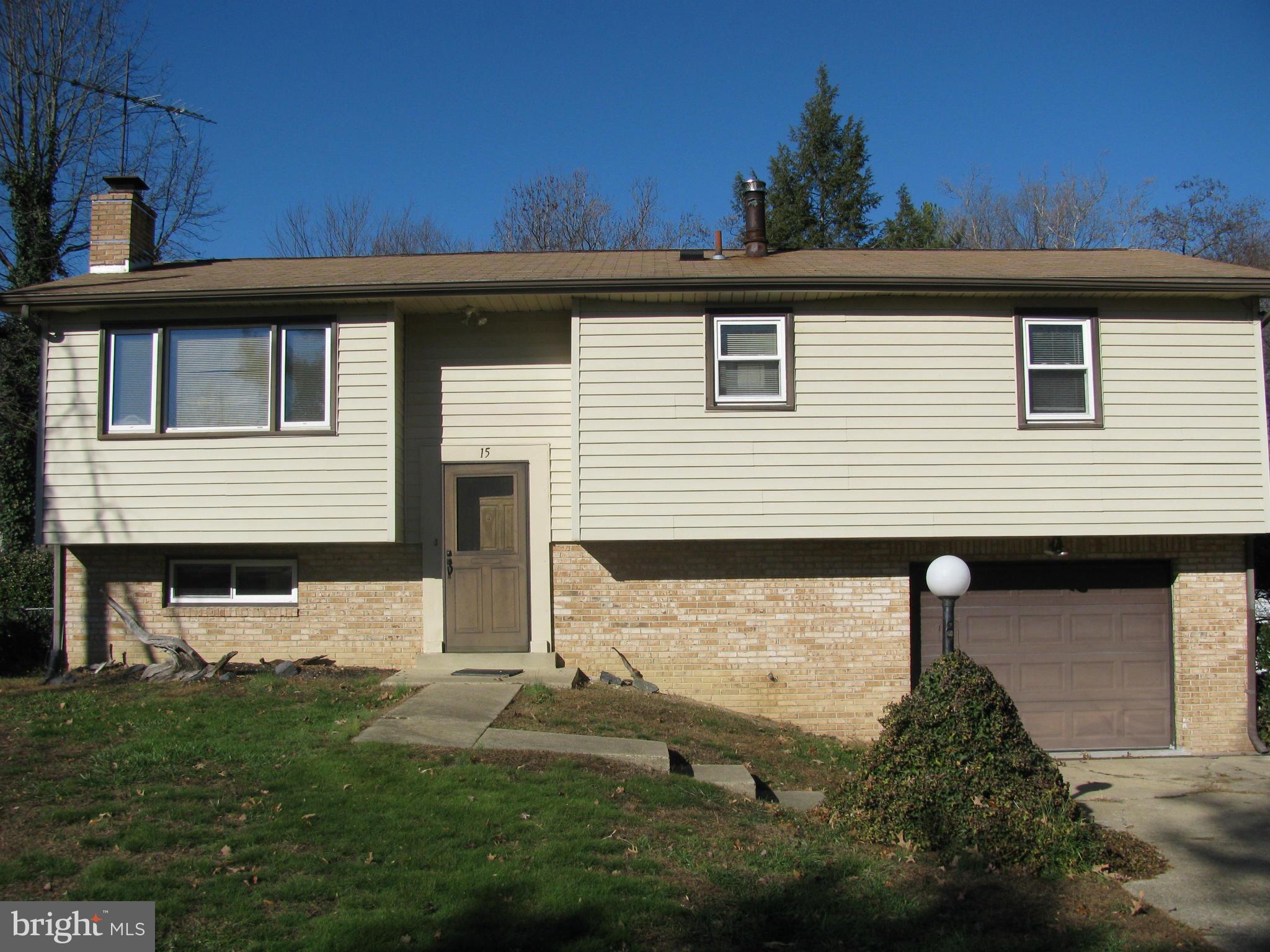Split foyer on corner lot in the Town of Indian Head.  3 bedrooms and 2 baths. Fireplace in basement  Electric dog door opens to fully fenced back yard. Close to NSWC IHD. Public boat ramp 1 mile. One car garage along with  ample parking. Metro bus (W19) route goes to Washington DC.