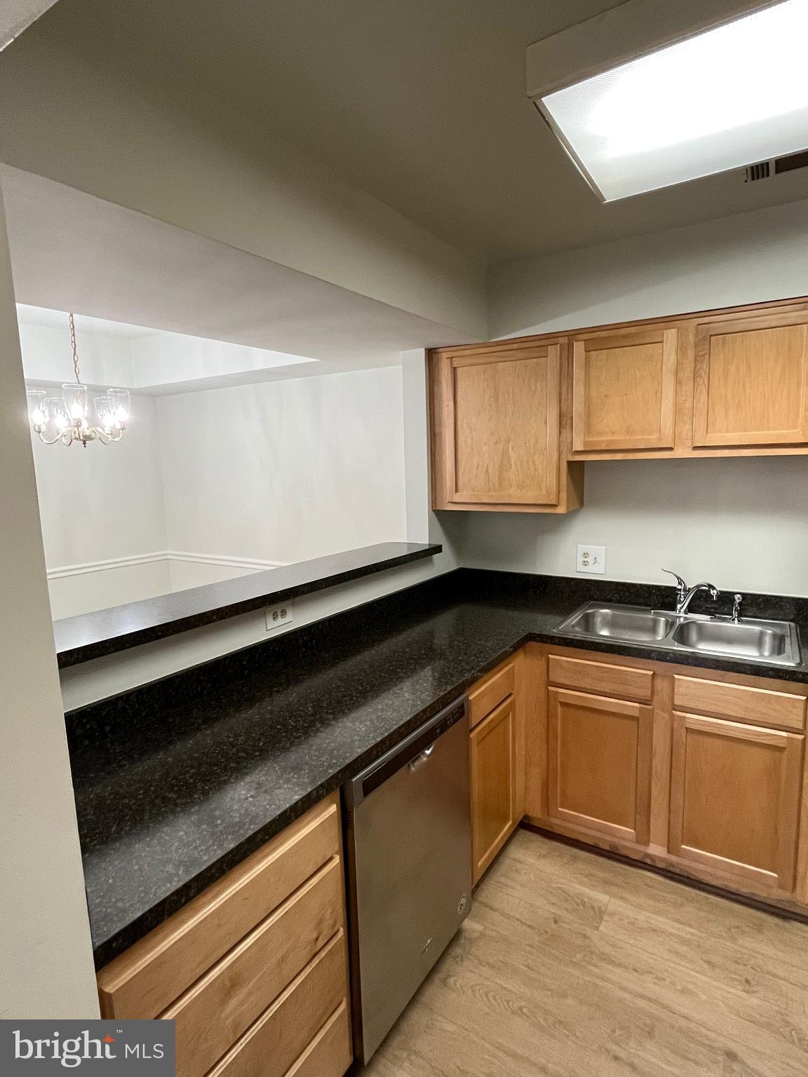 GABLES OF TUCKERMAN - Residential Lease