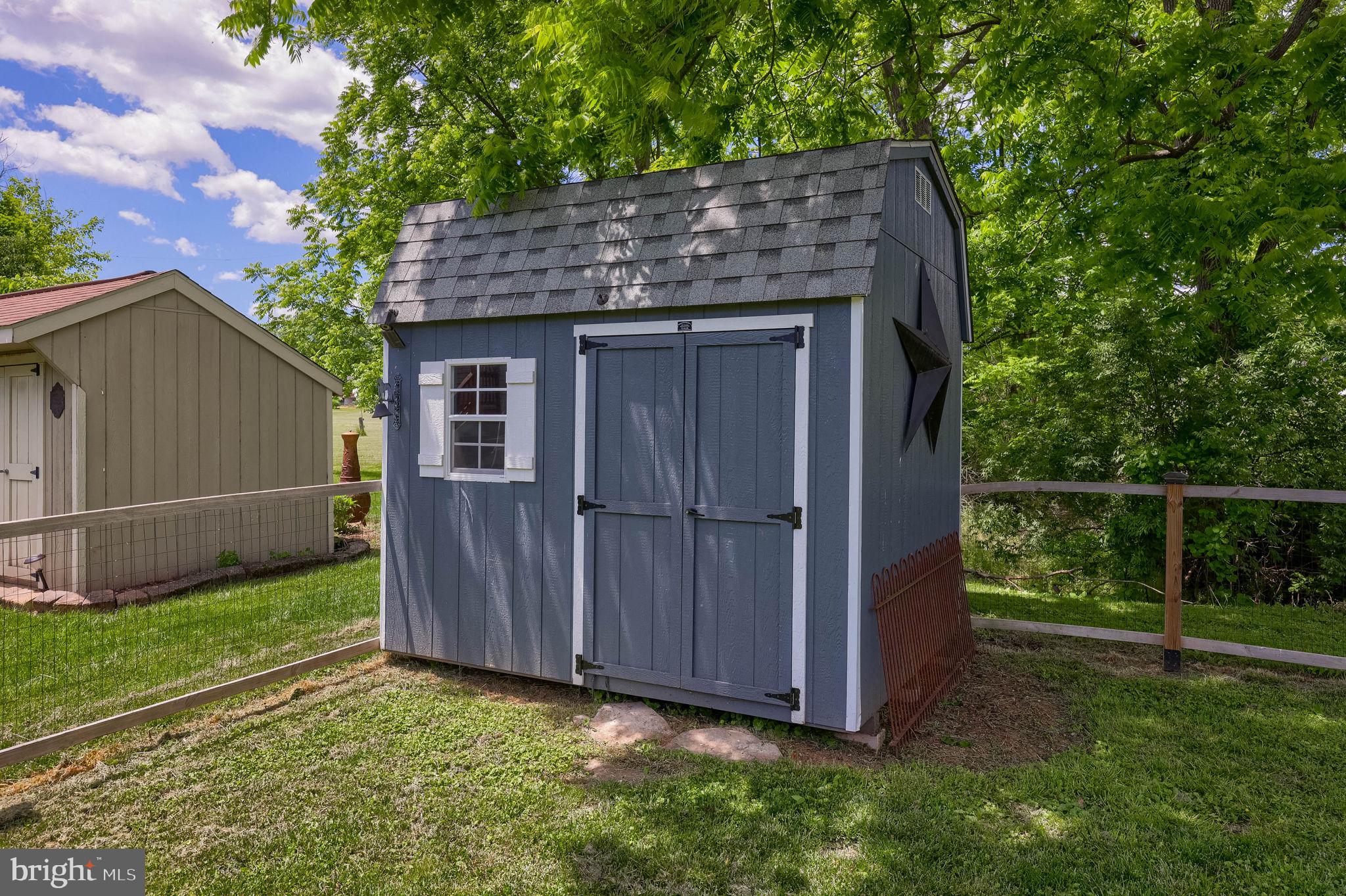 SNYDER ACRES - Residential