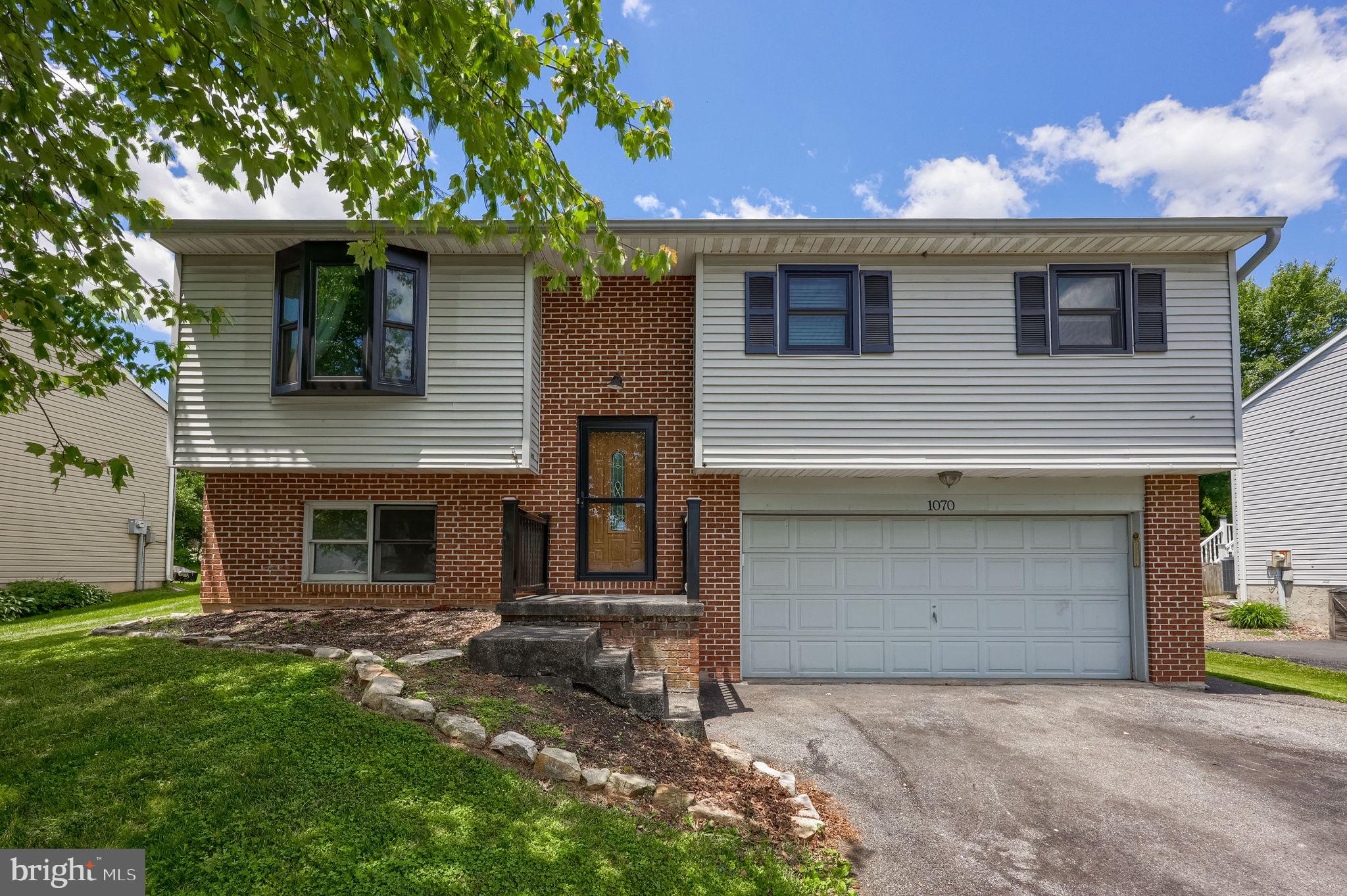 SNYDER ACRES - Residential