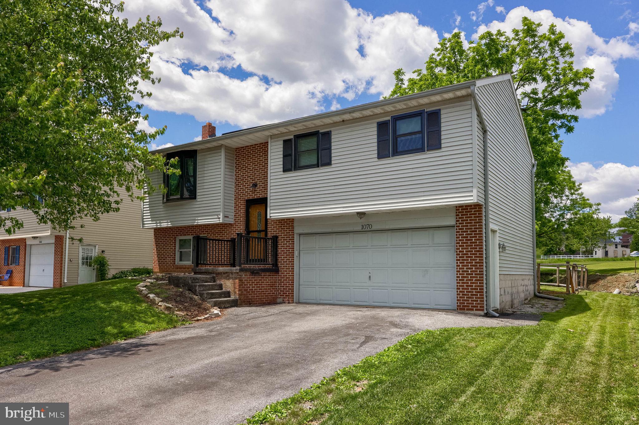 SNYDER ACRES - Residential