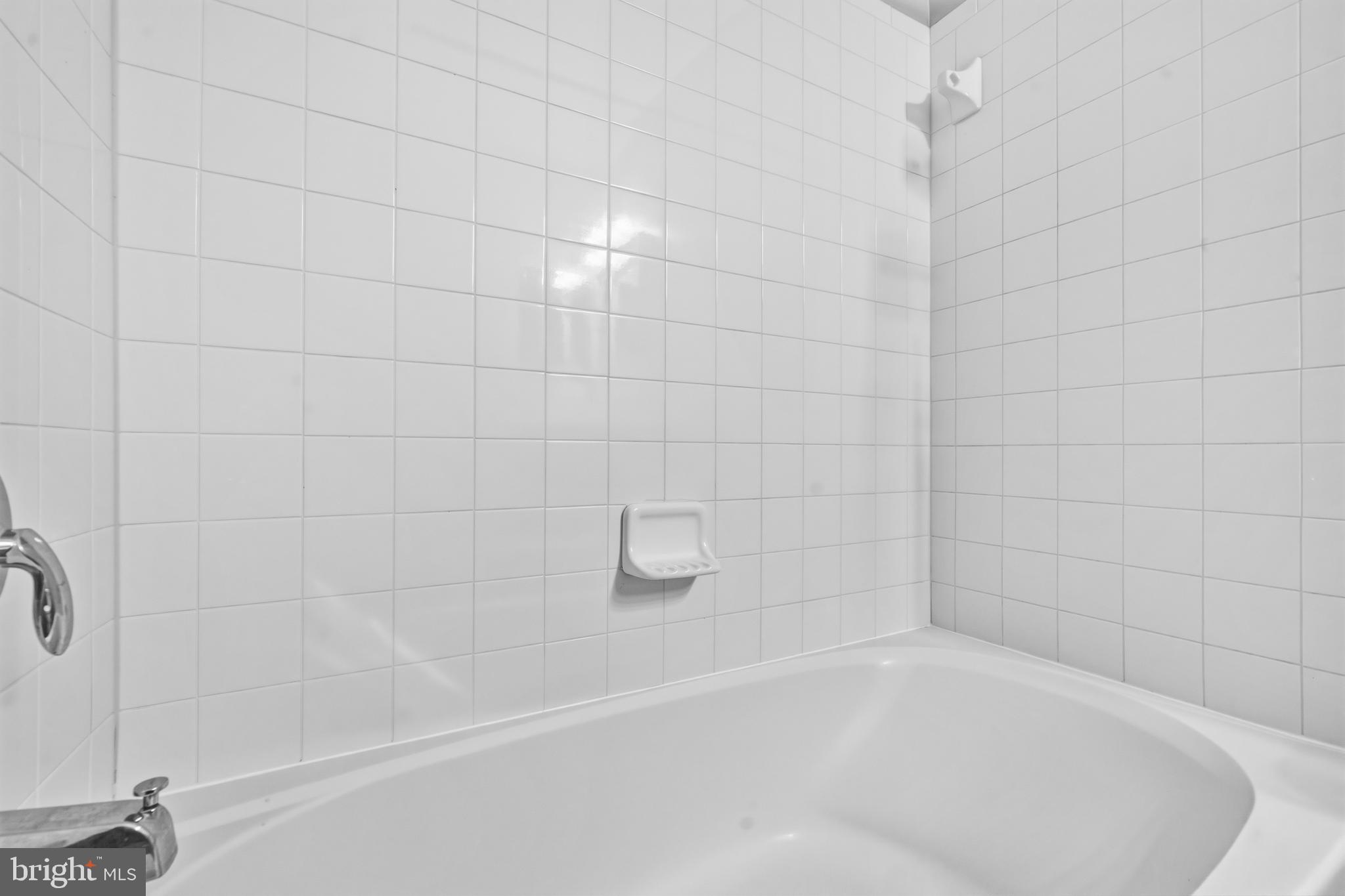 HIGHLANDS CIRCLE CONDOMINIUM - Residential