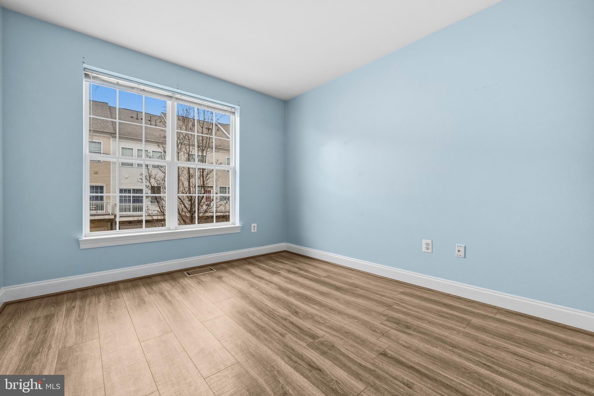 HIGHLANDS CIRCLE CONDOMINIUM - Residential