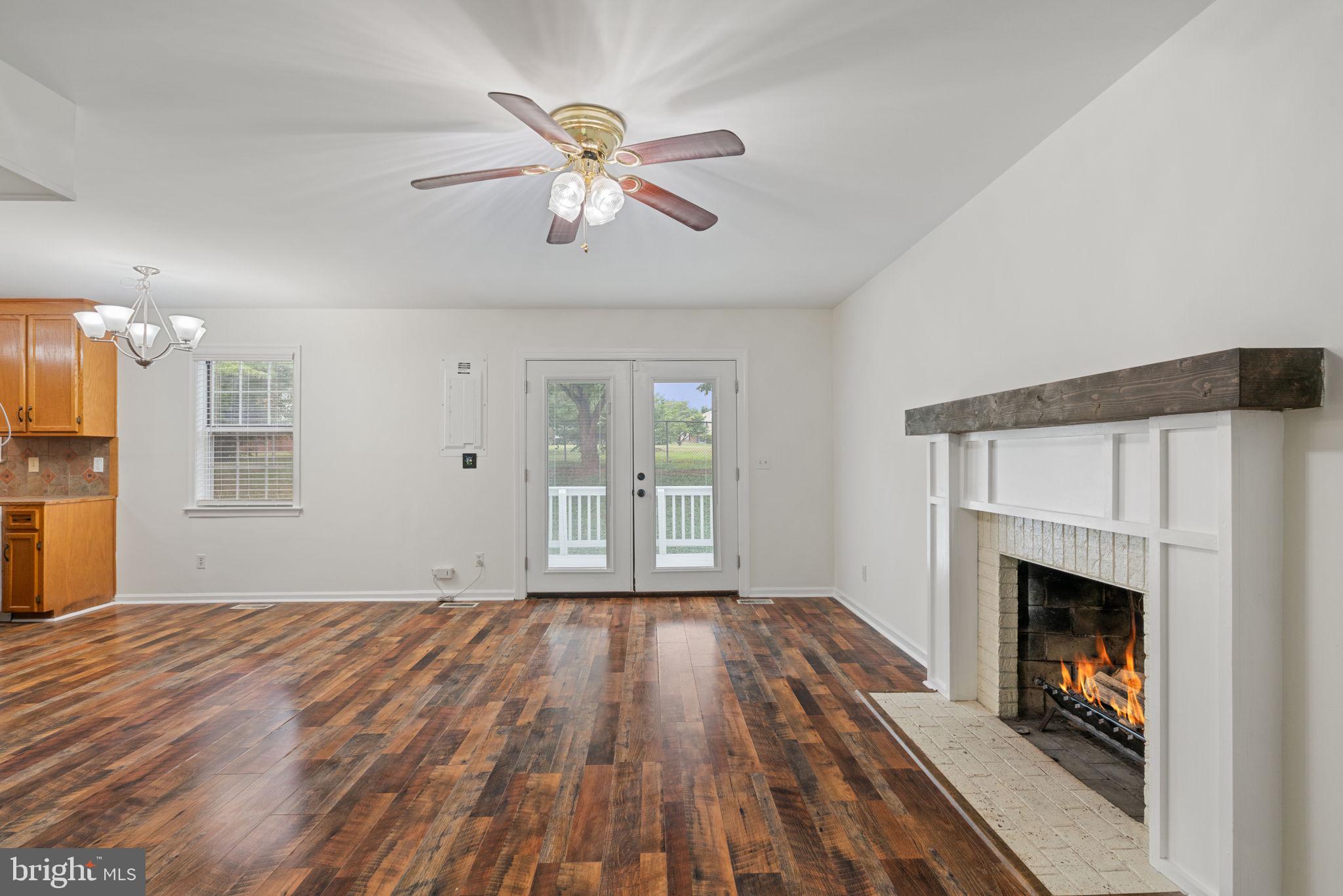 FARMINGTON HEIGHTS - Residential