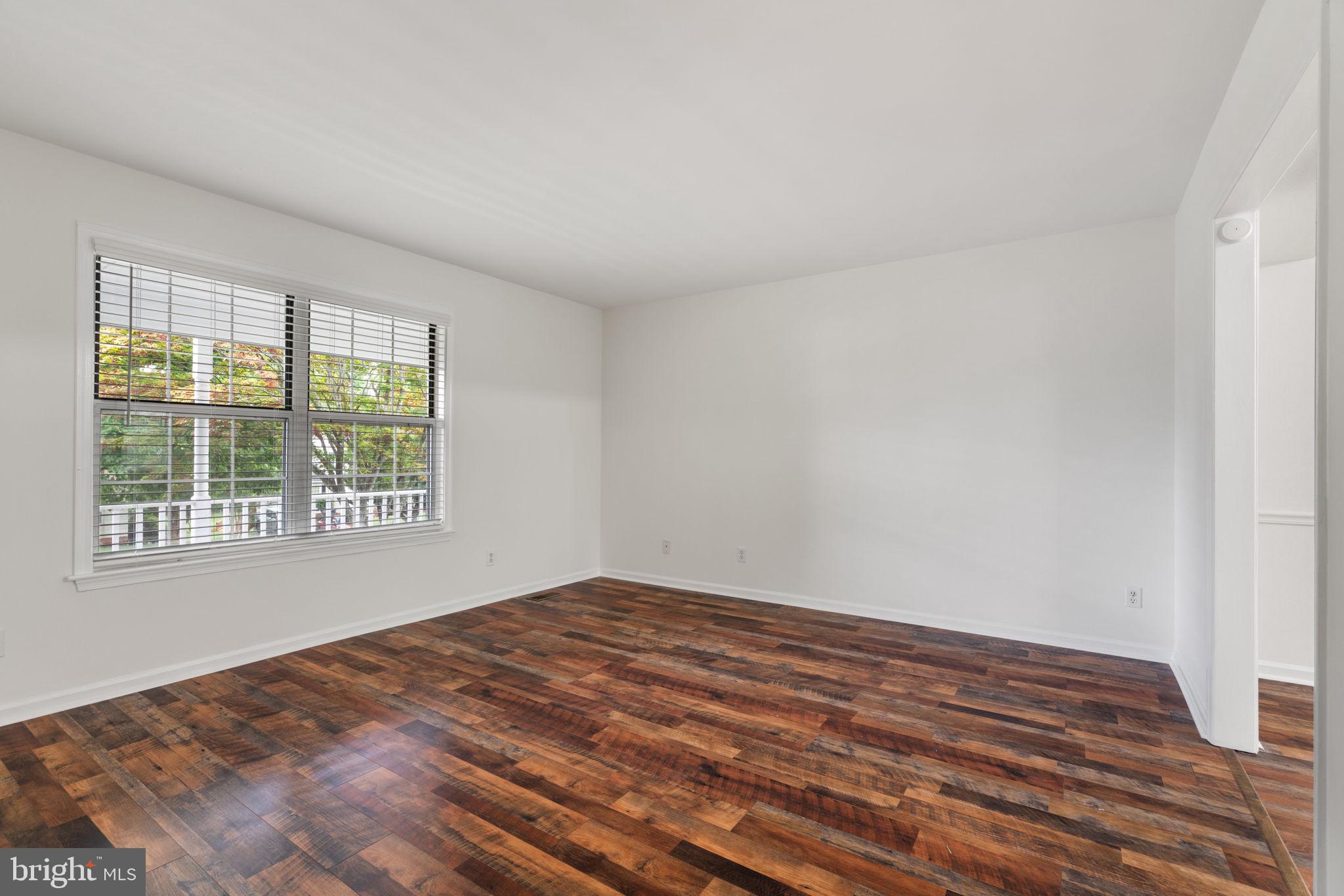 FARMINGTON HEIGHTS - Residential