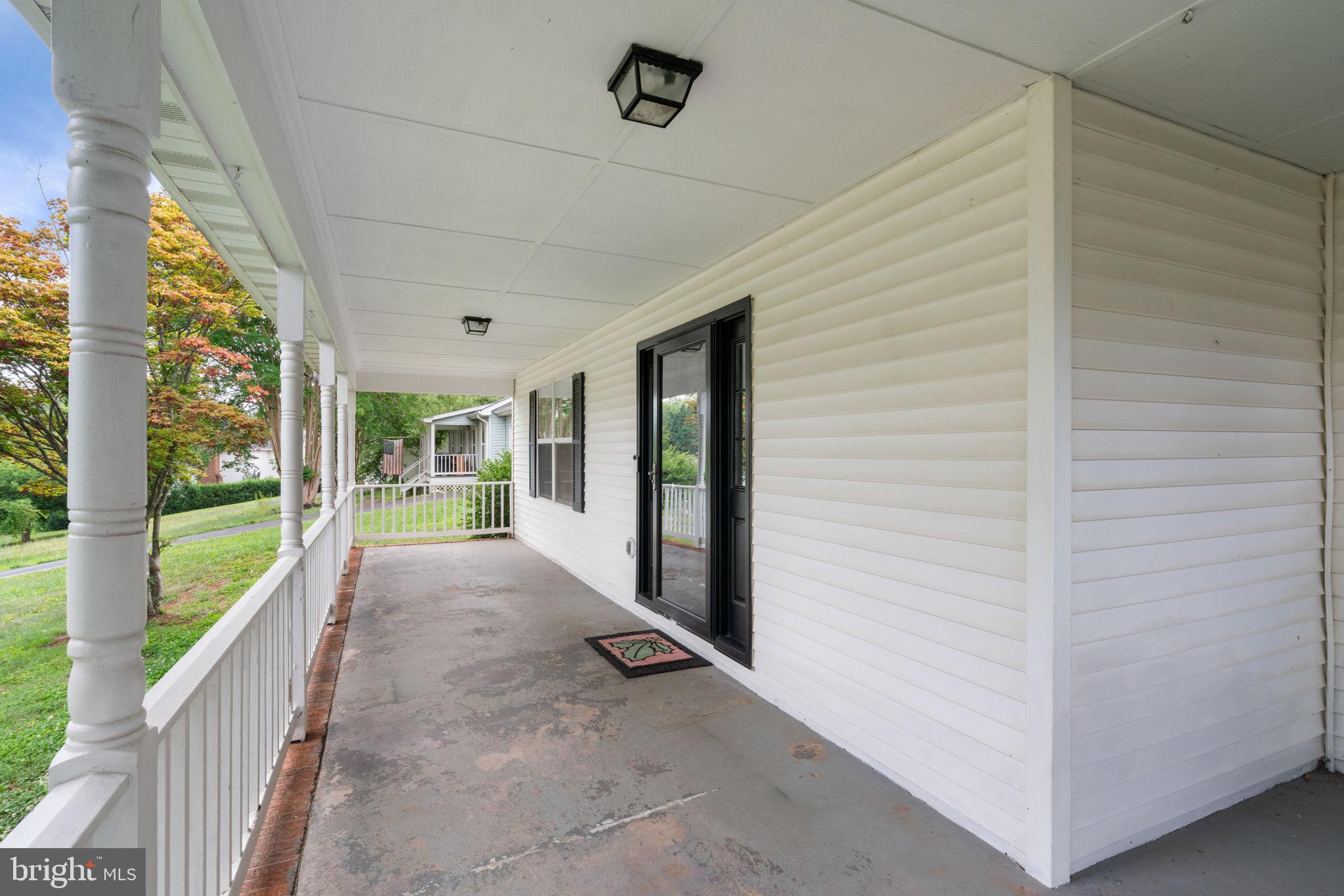 FARMINGTON HEIGHTS - Residential