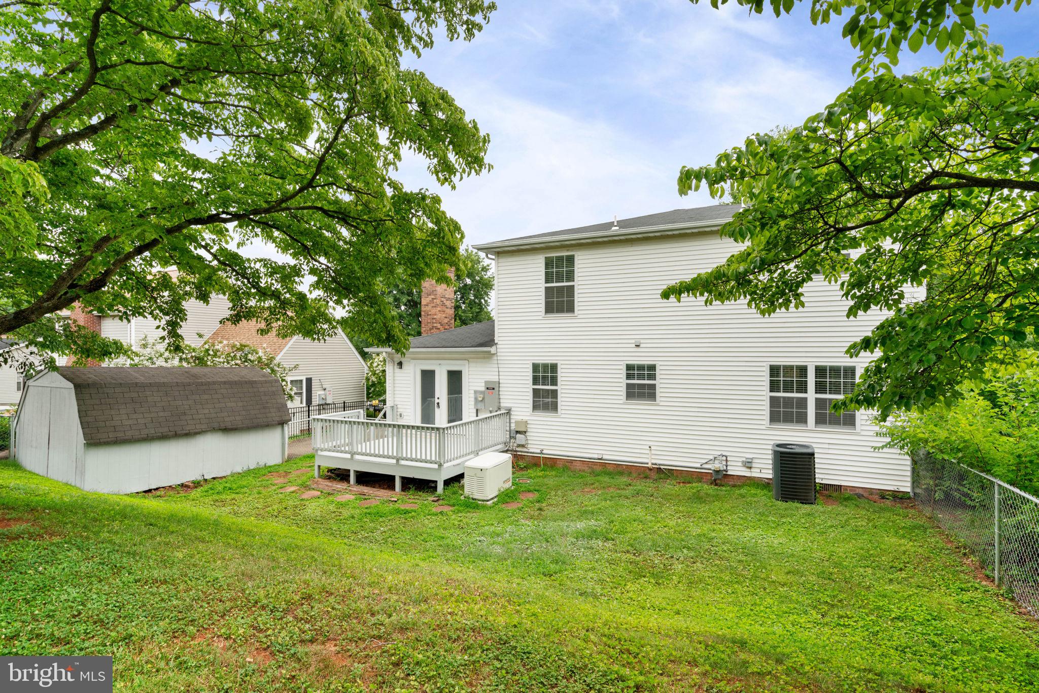 FARMINGTON HEIGHTS - Residential