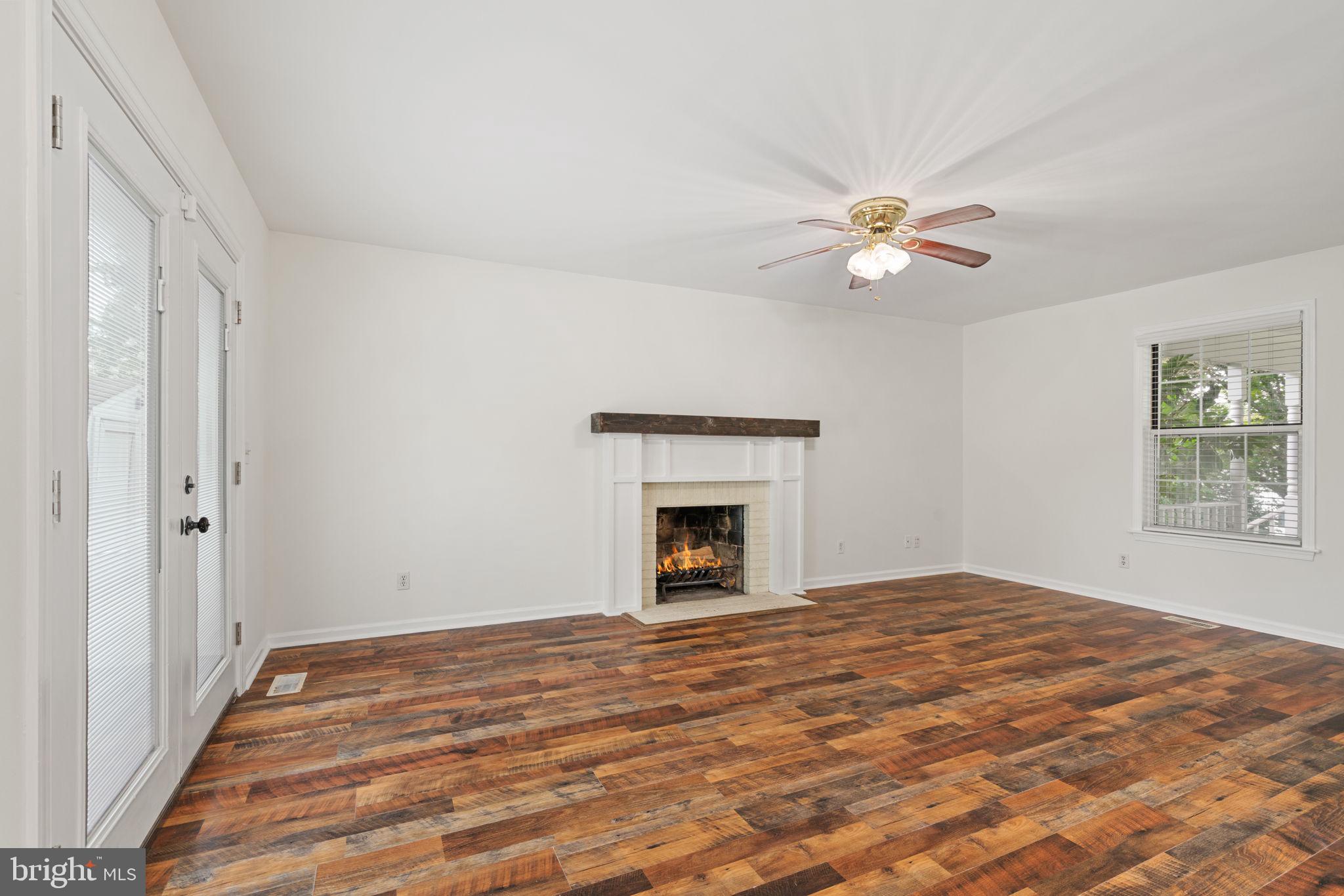FARMINGTON HEIGHTS - Residential