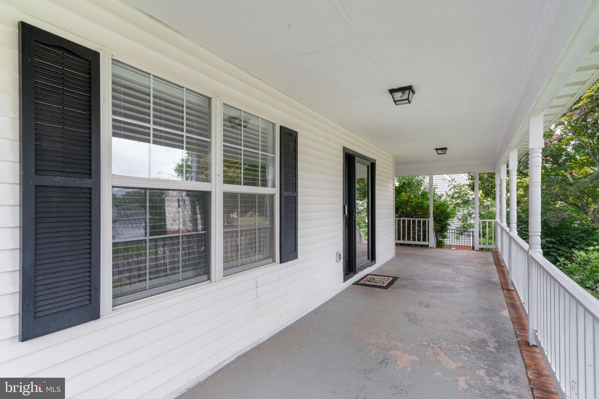 FARMINGTON HEIGHTS - Residential