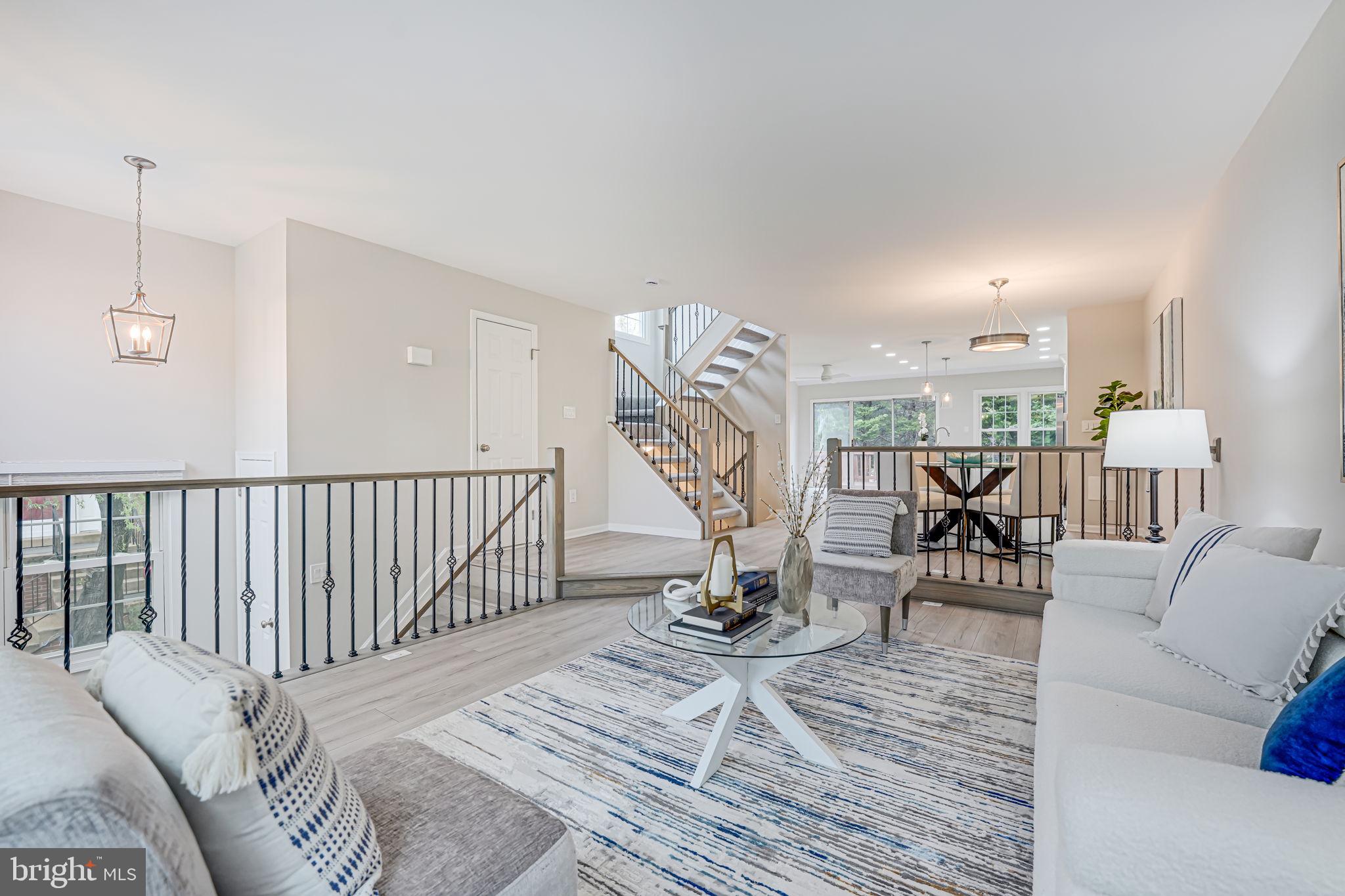 KINGSTOWNE - Residential