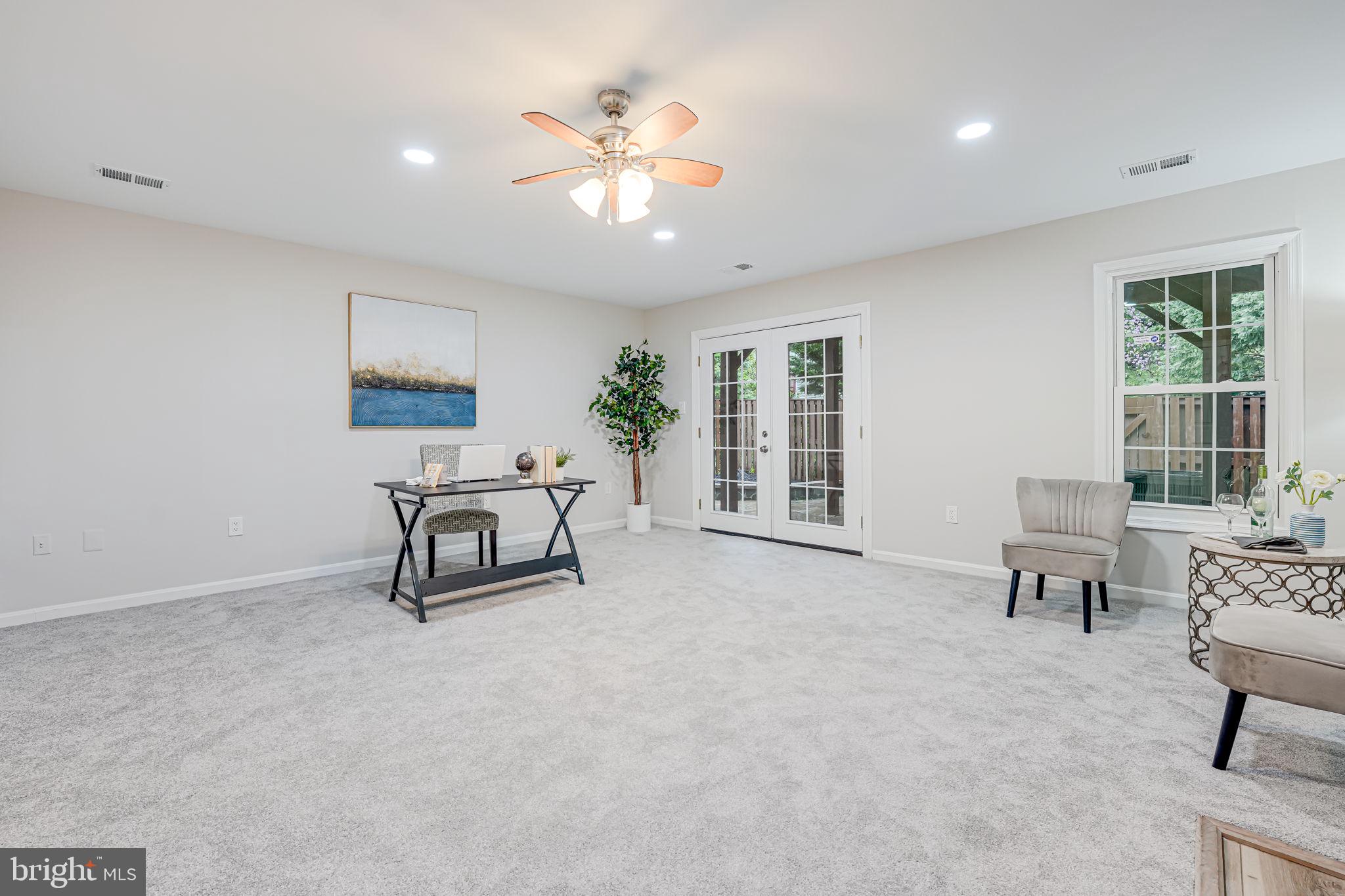 KINGSTOWNE - Residential