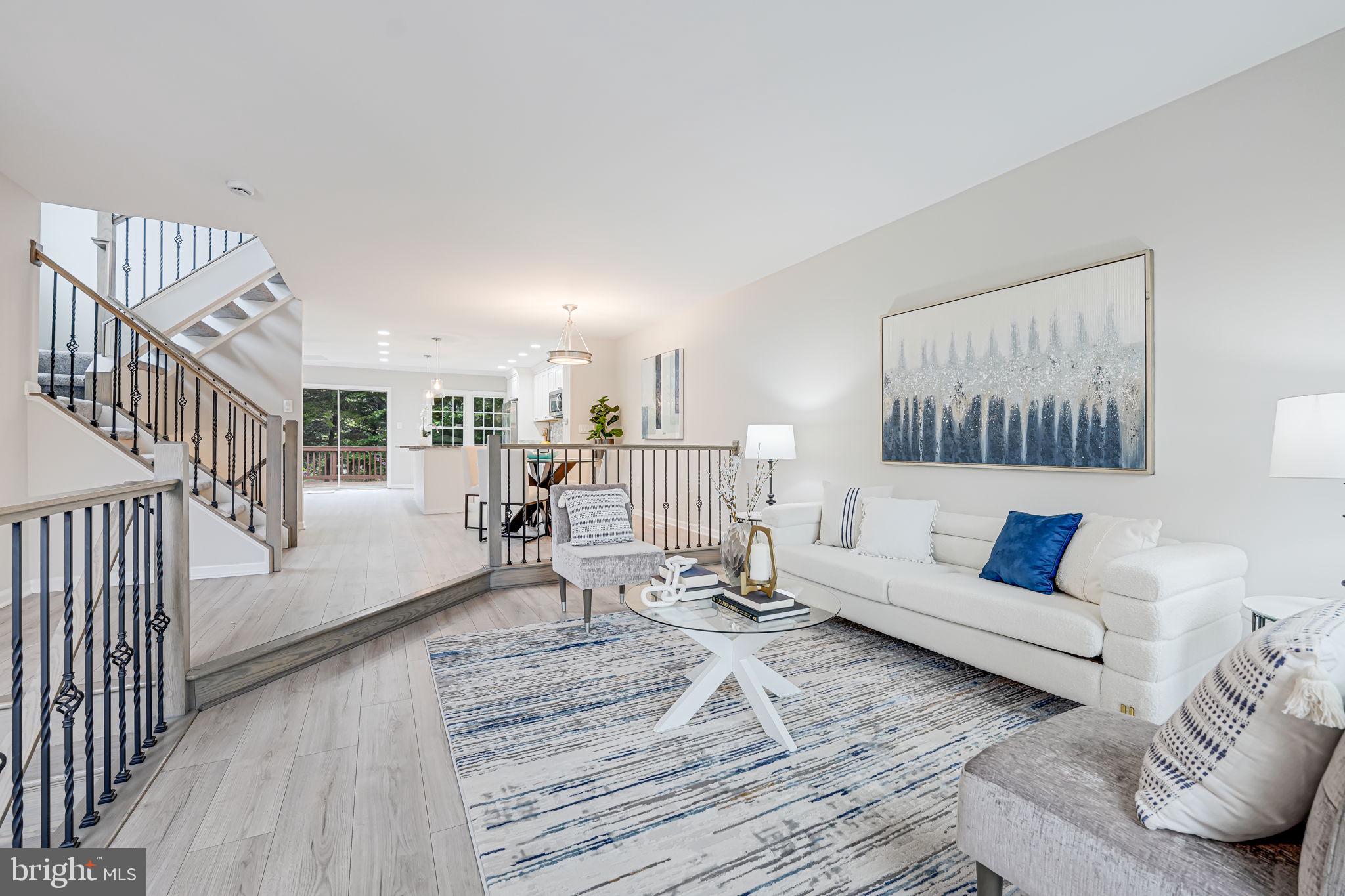 KINGSTOWNE - Residential