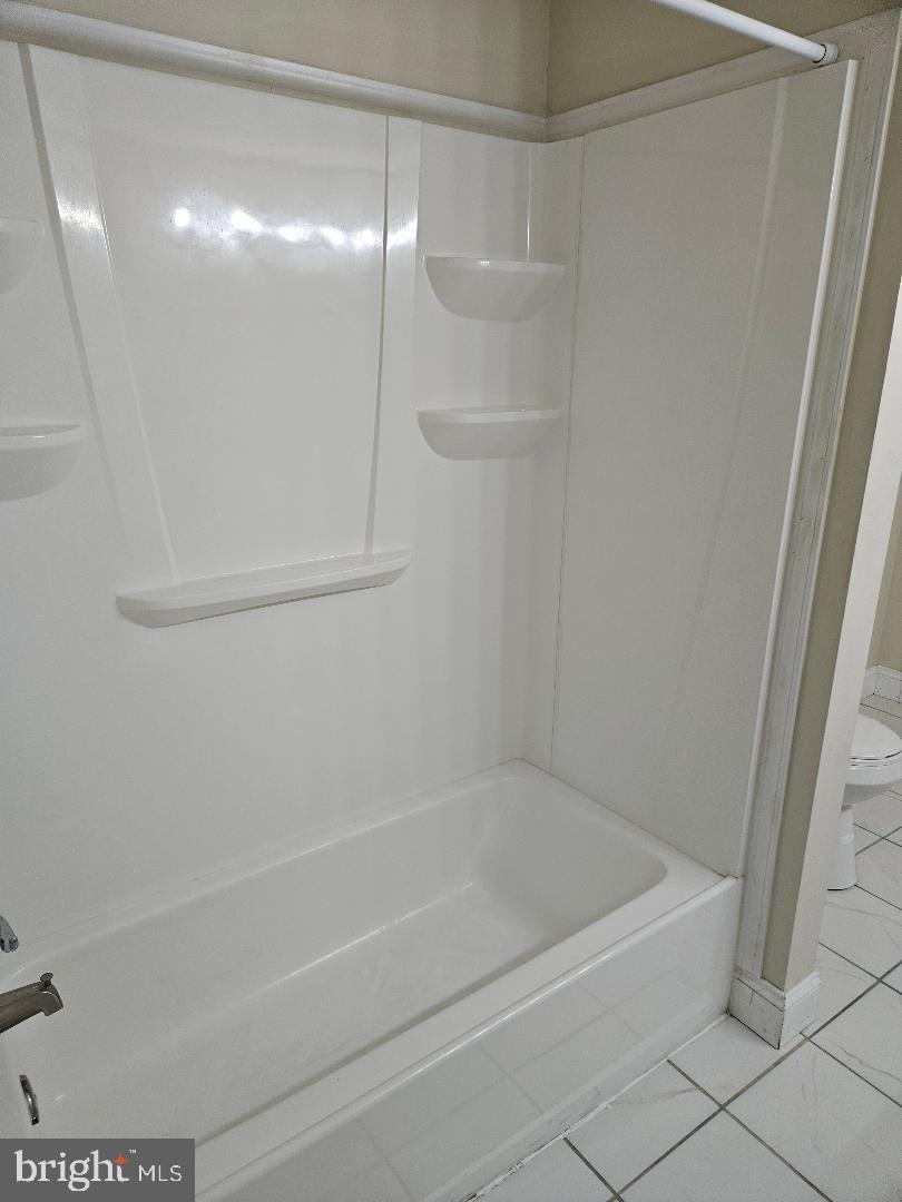 FAIRWOOD - Residential Lease