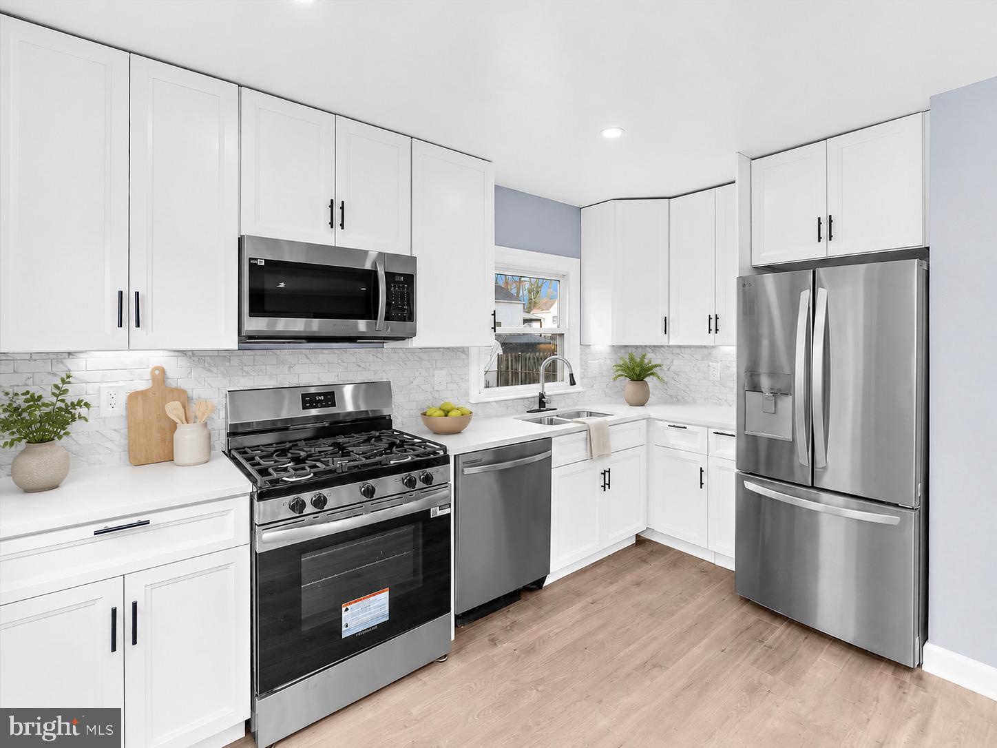 FAIRWAY GARDENS - Residential