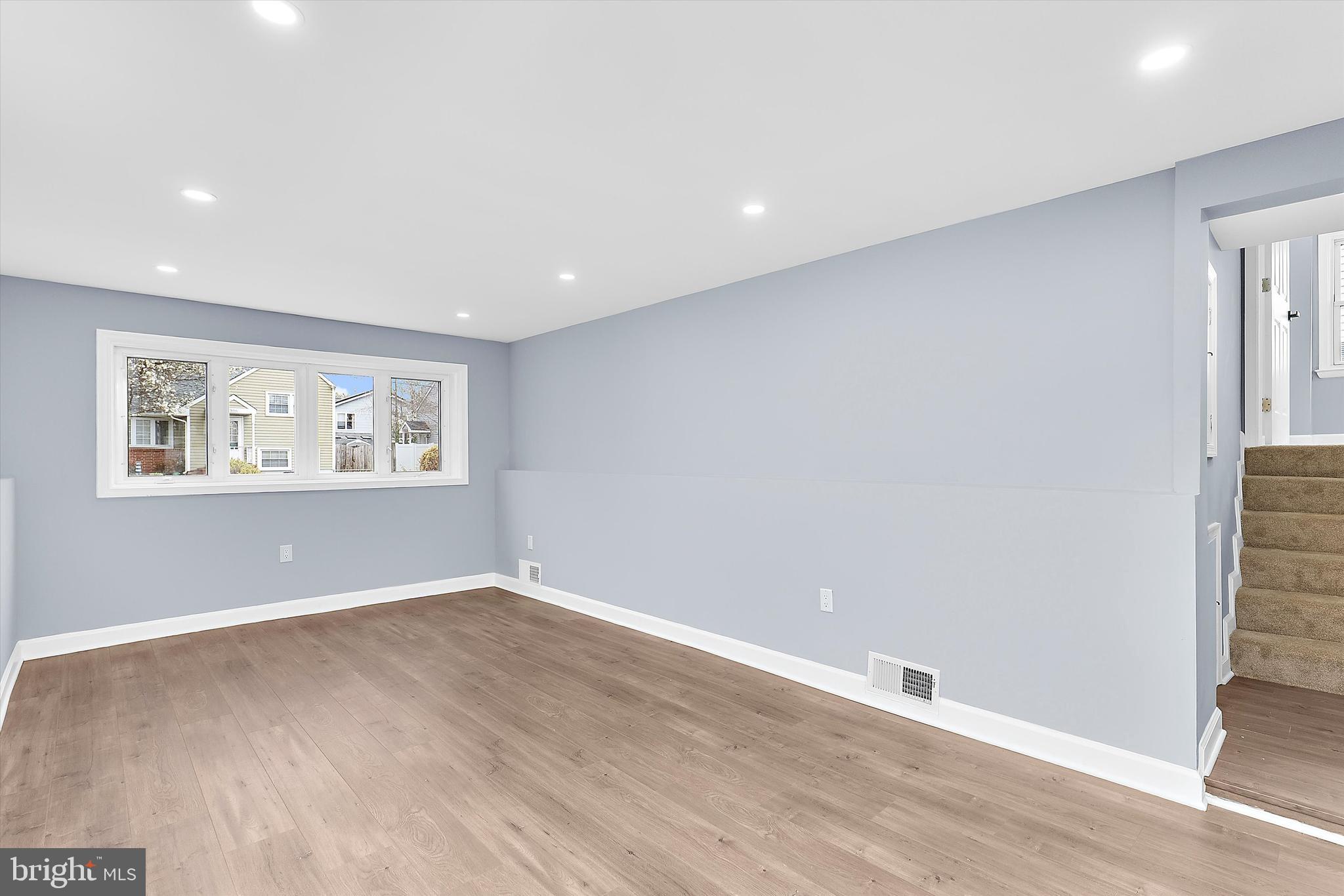 FAIRWAY GARDENS - Residential