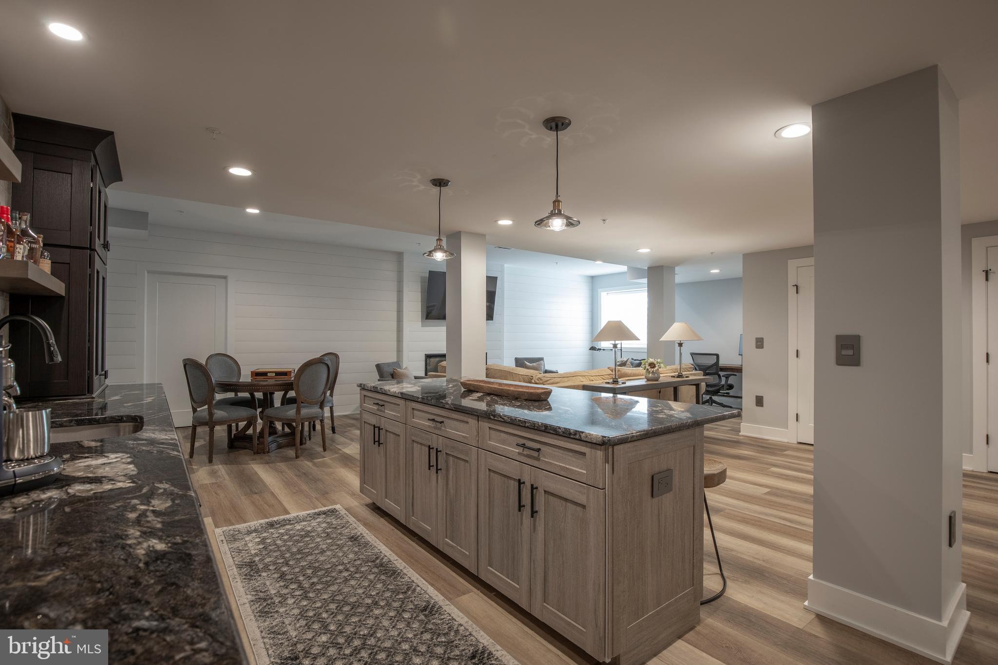 FENTONS CORNER - Residential