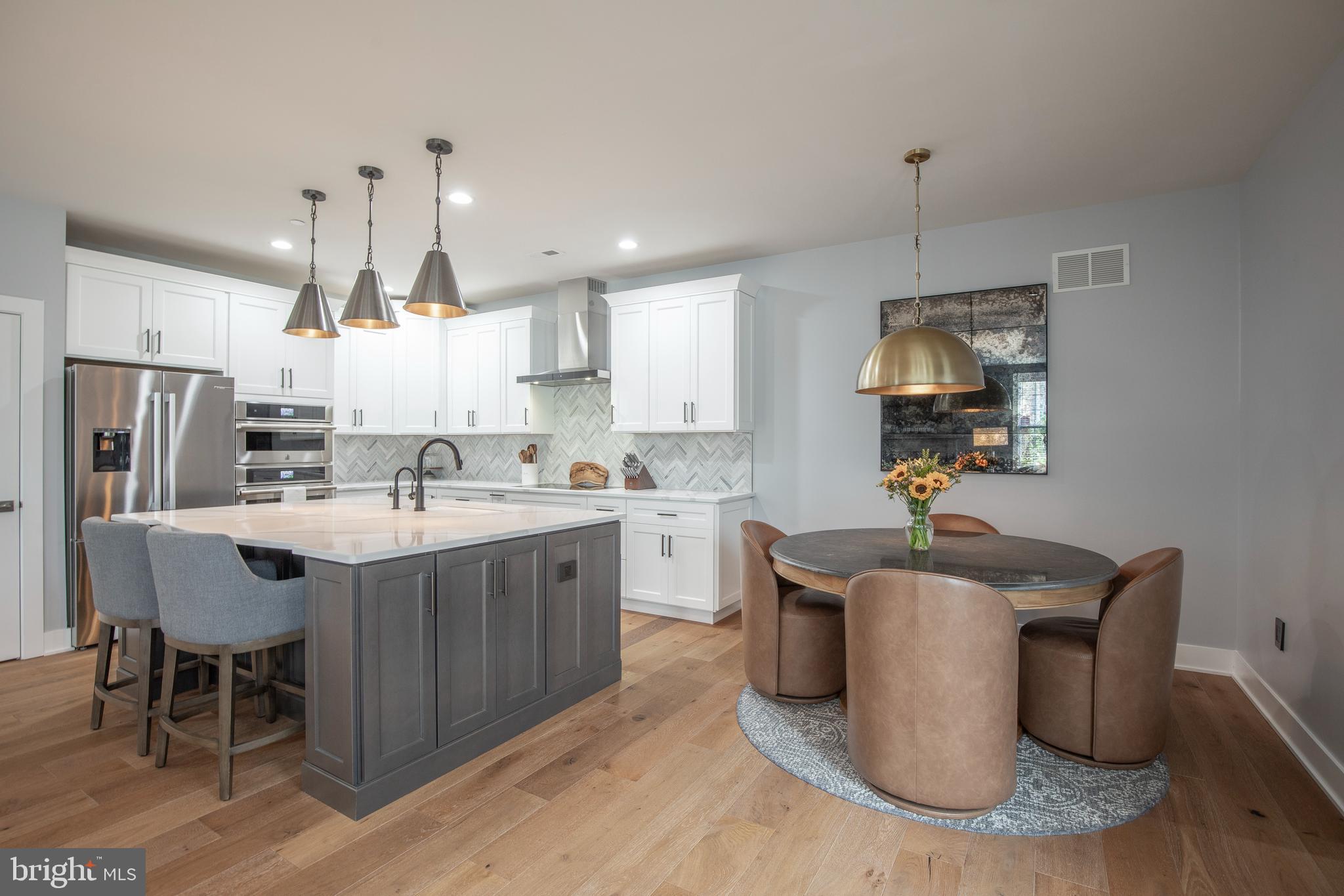 FENTONS CORNER - Residential