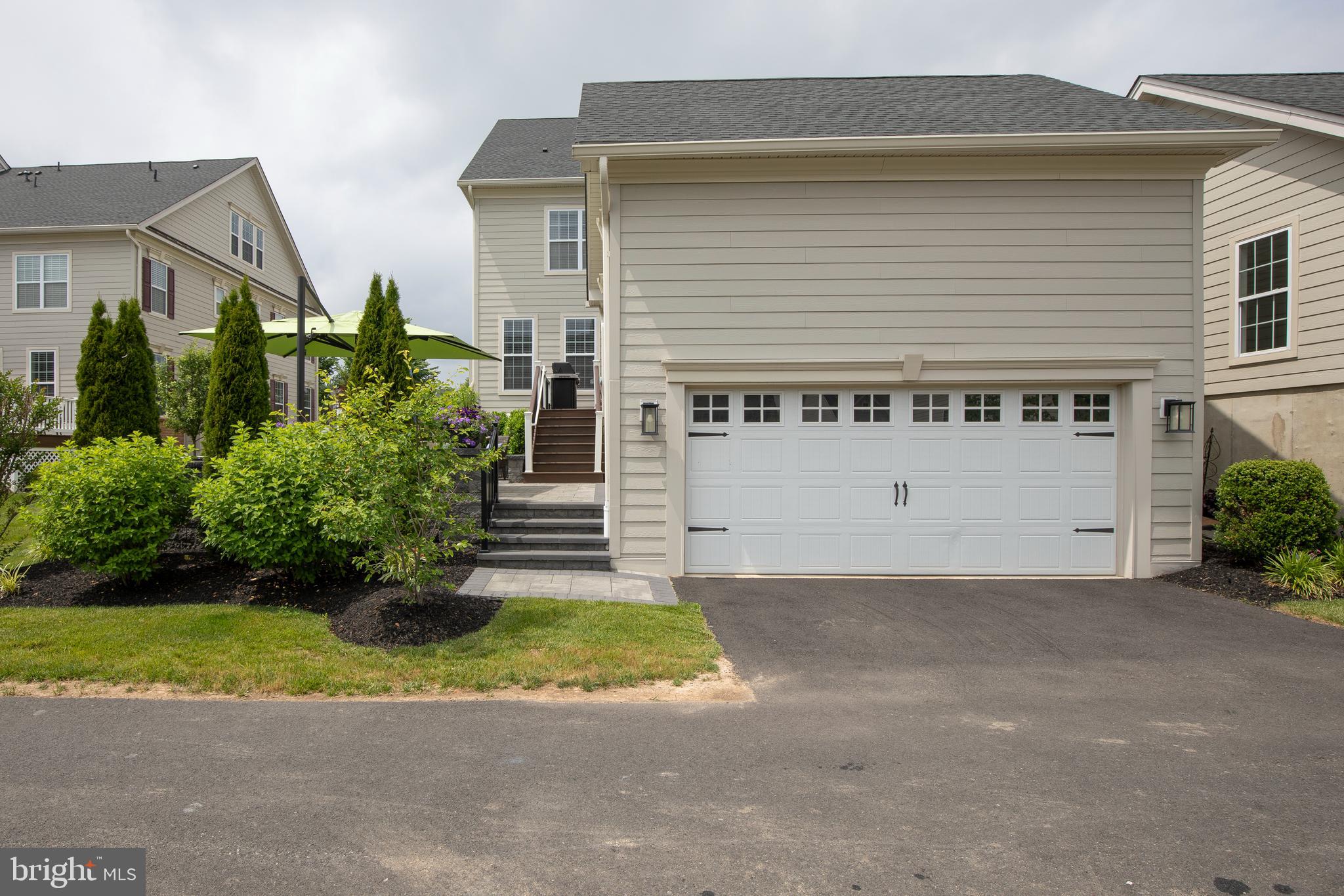 FENTONS CORNER - Residential