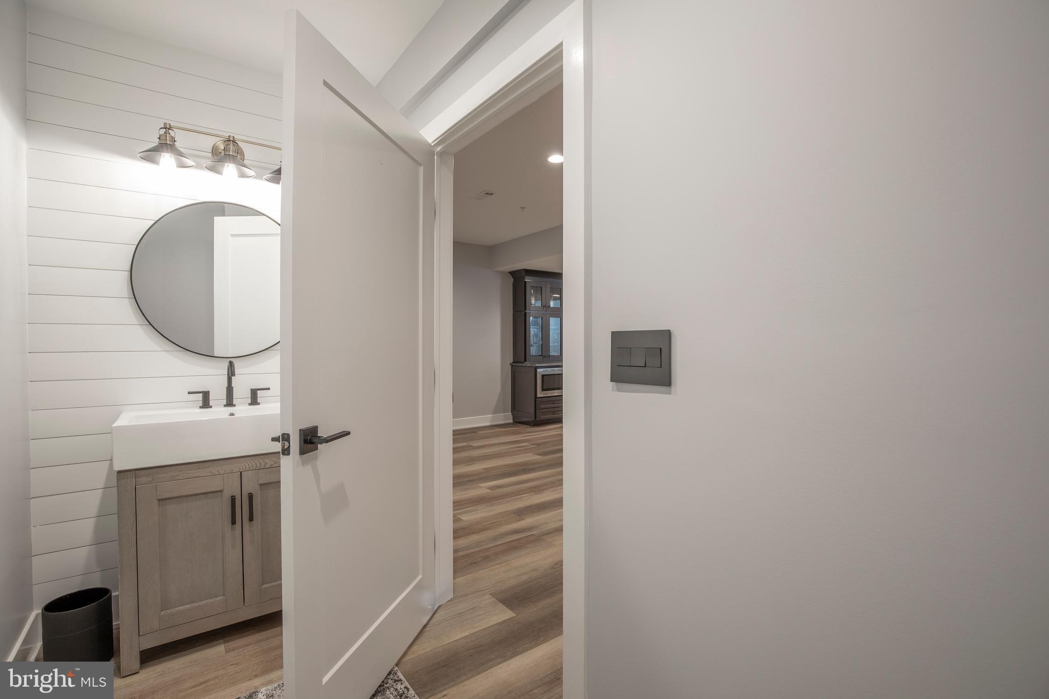 FENTONS CORNER - Residential