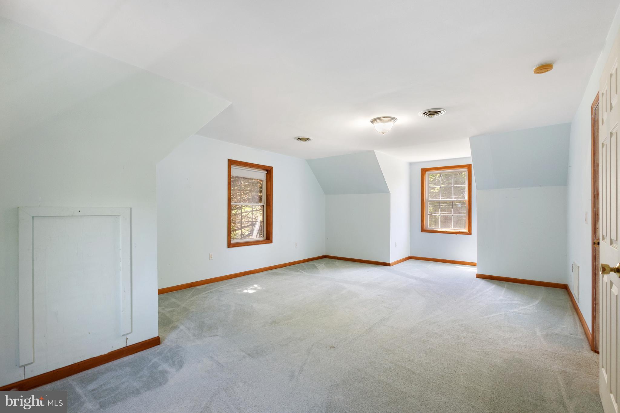CHESAPEAKE LANDING - Residential