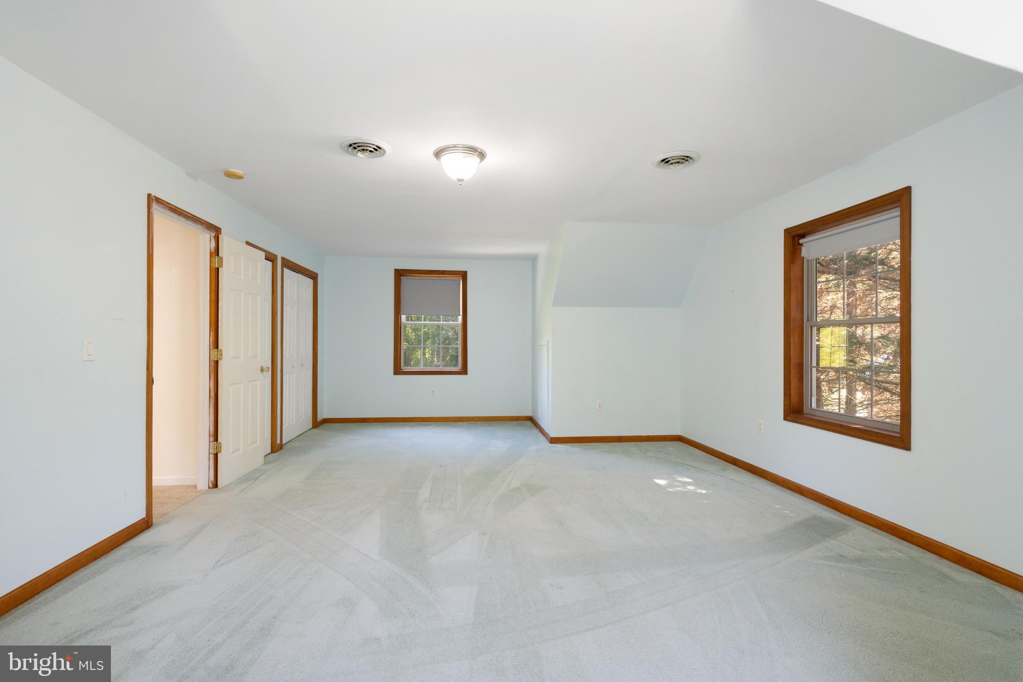 CHESAPEAKE LANDING - Residential