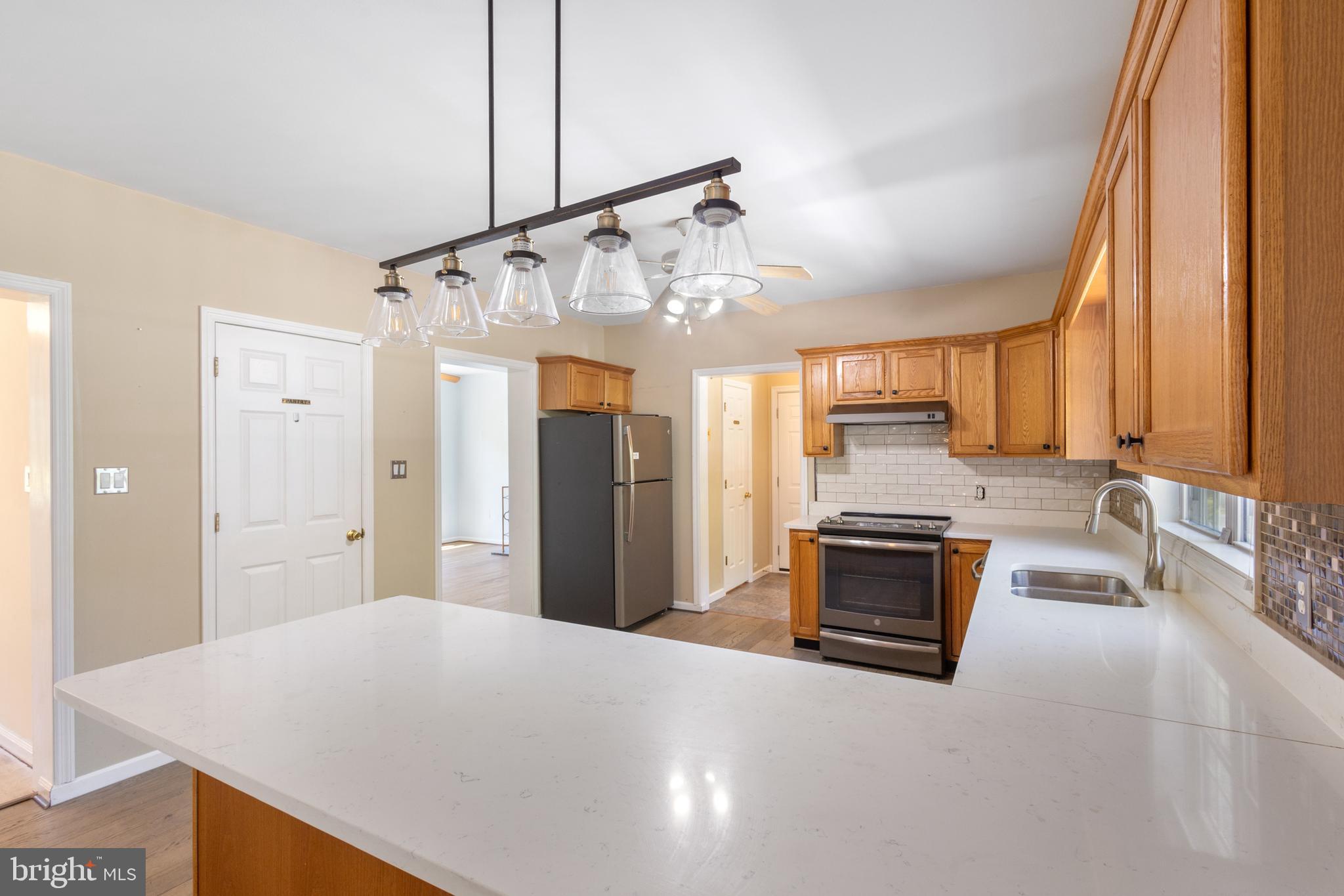 CHESAPEAKE LANDING - Residential