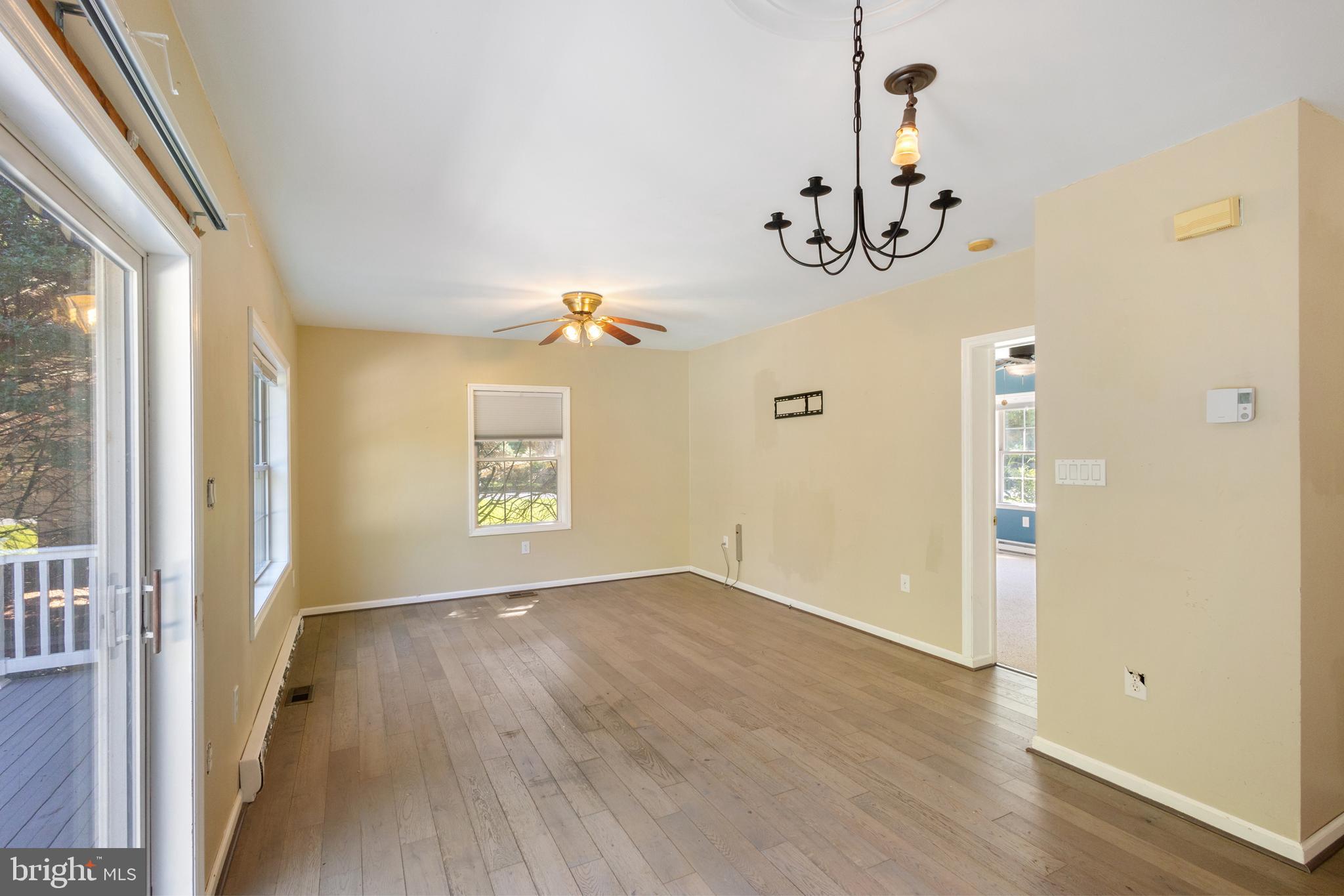 CHESAPEAKE LANDING - Residential
