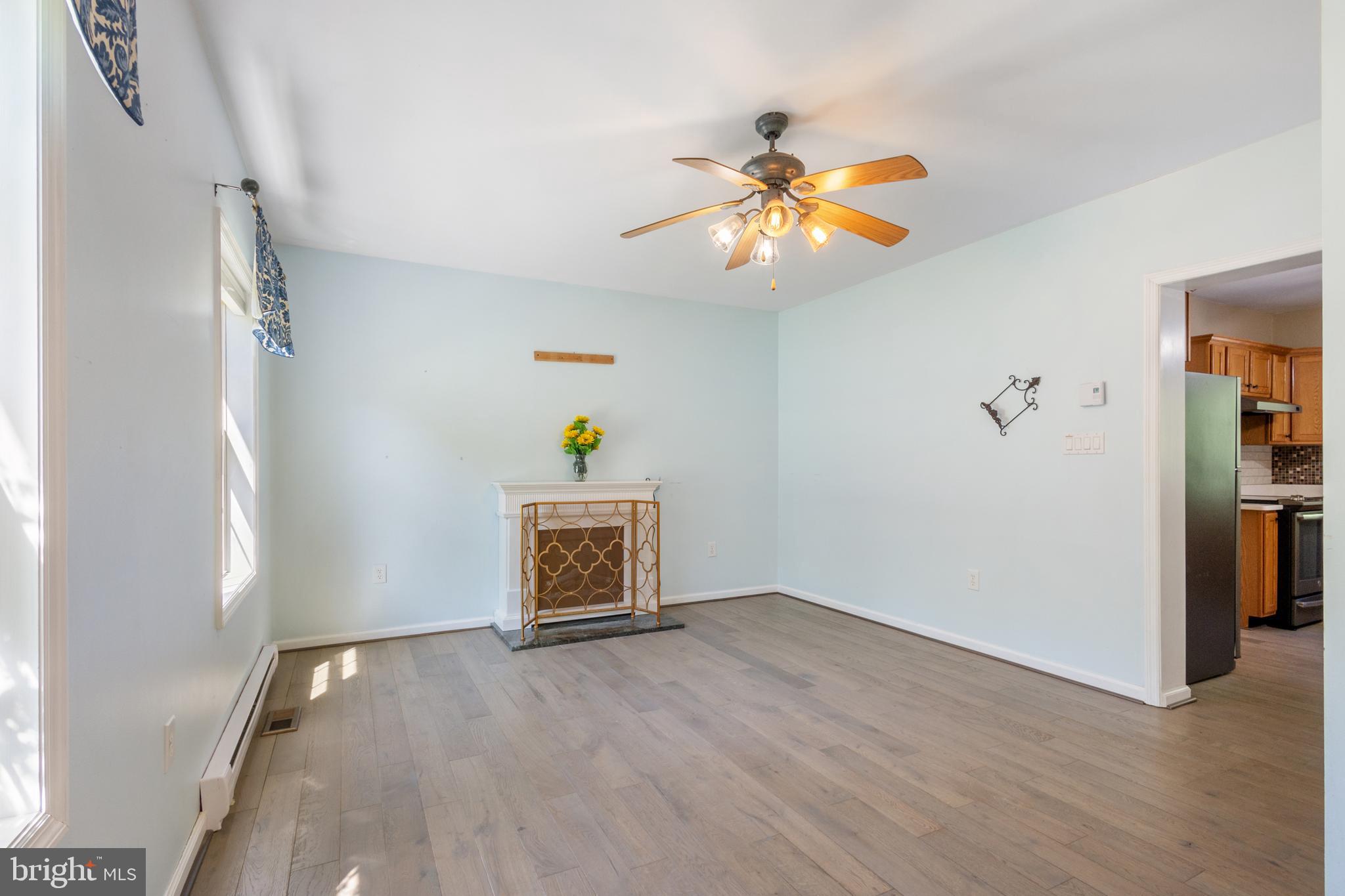 CHESAPEAKE LANDING - Residential
