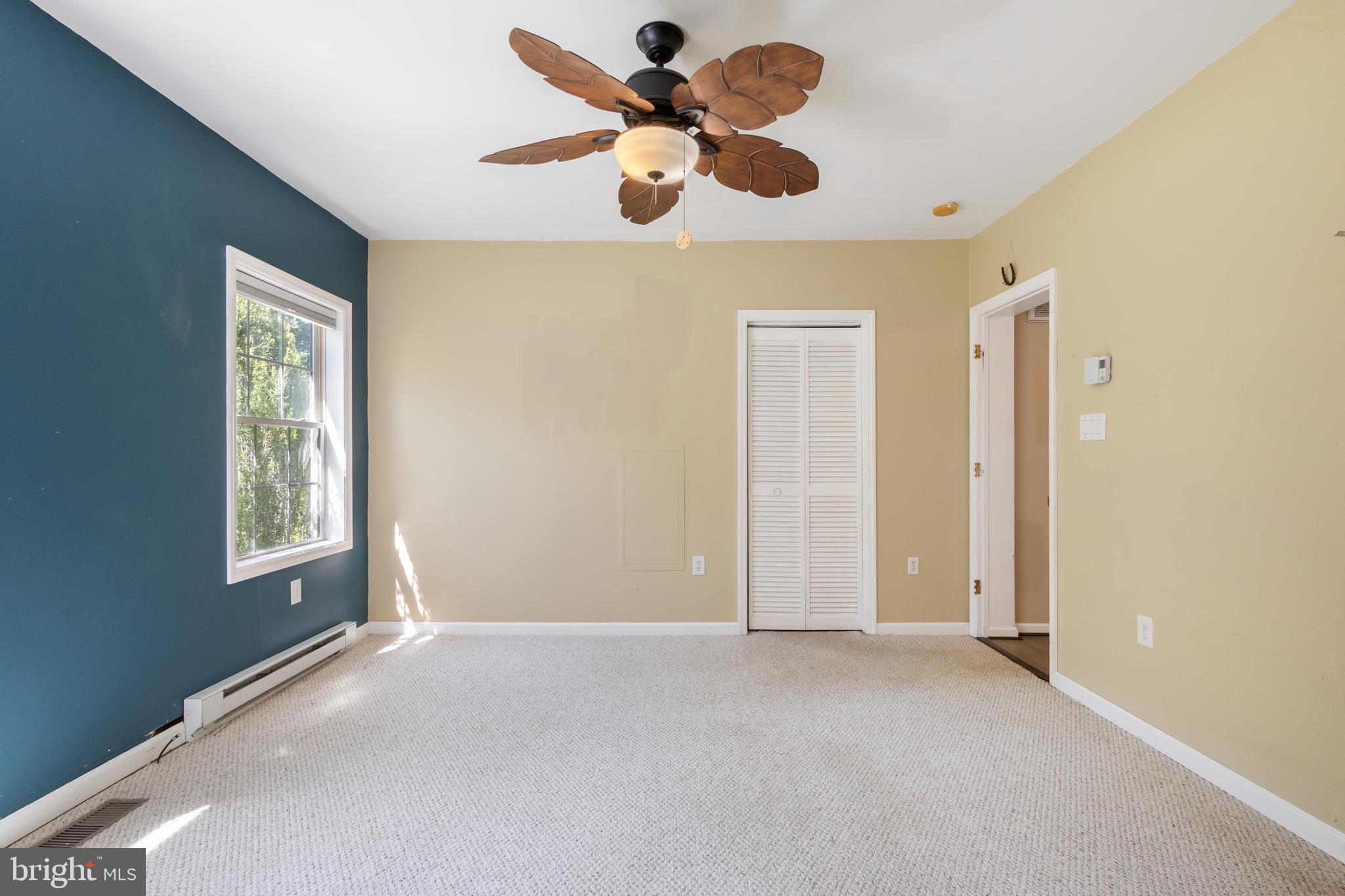 CHESAPEAKE LANDING - Residential