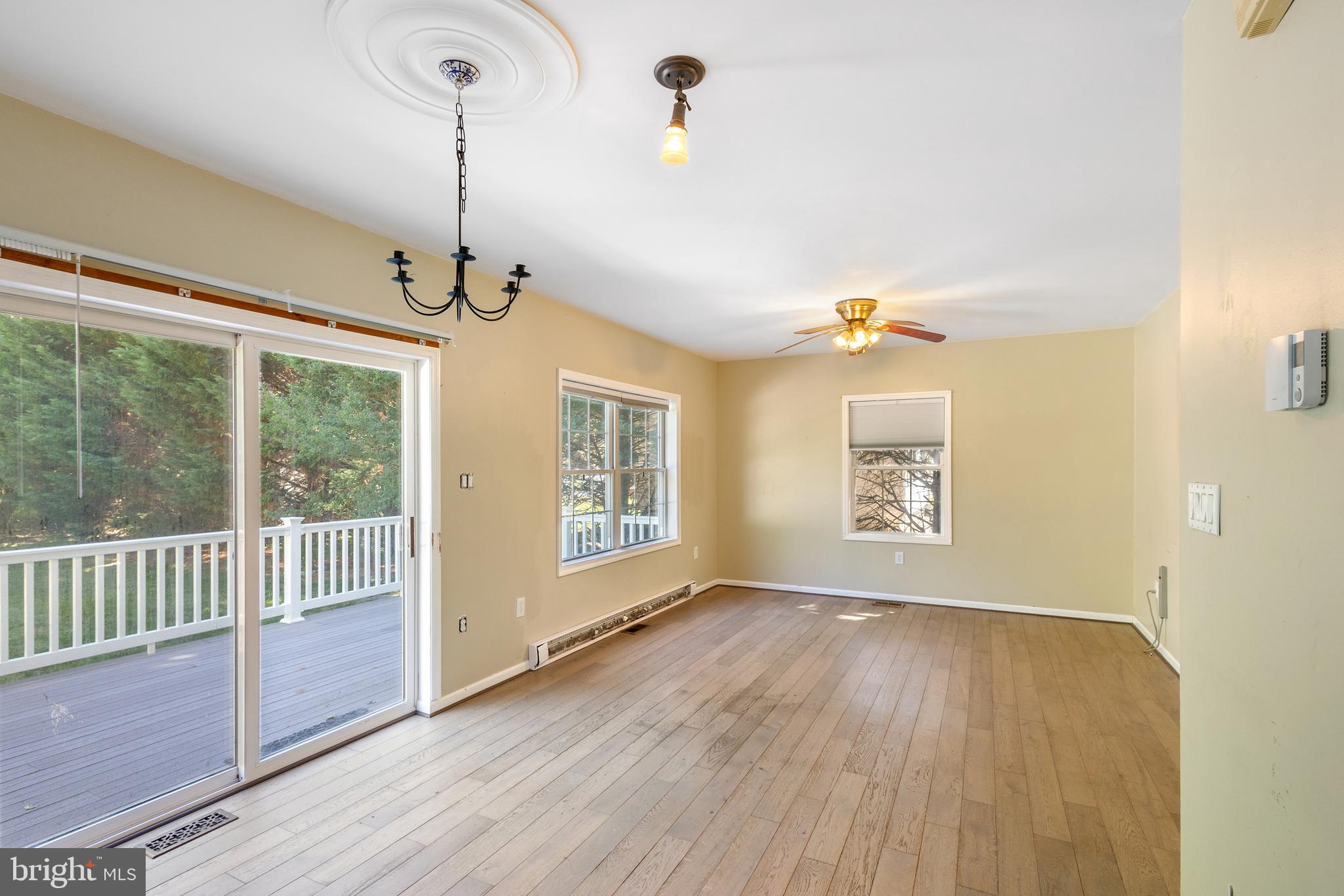 CHESAPEAKE LANDING - Residential