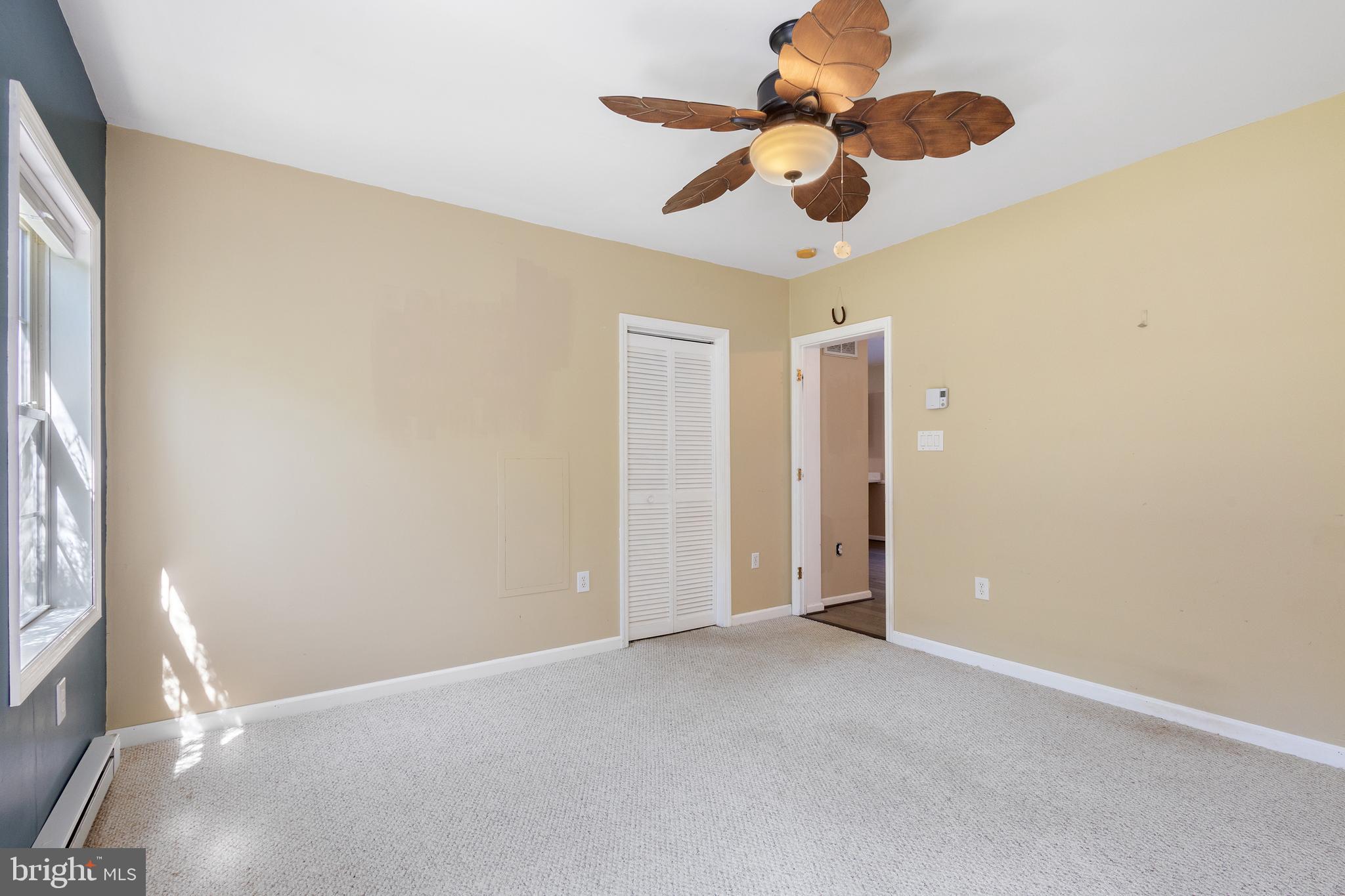 CHESAPEAKE LANDING - Residential