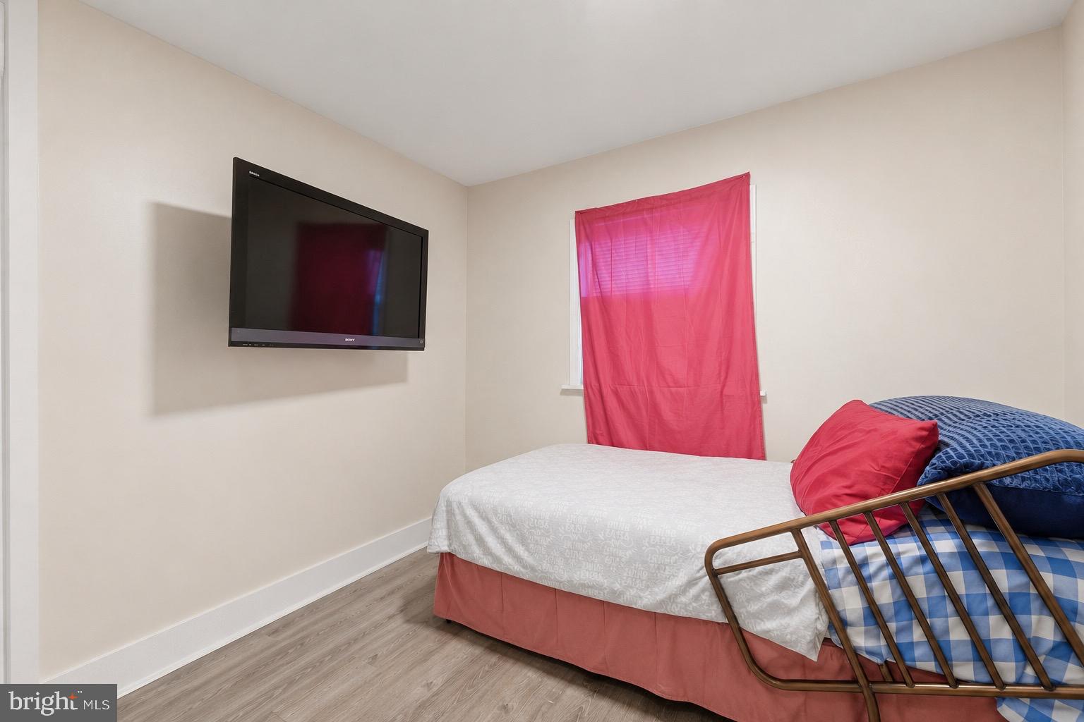 GERMANTOWN - Residential