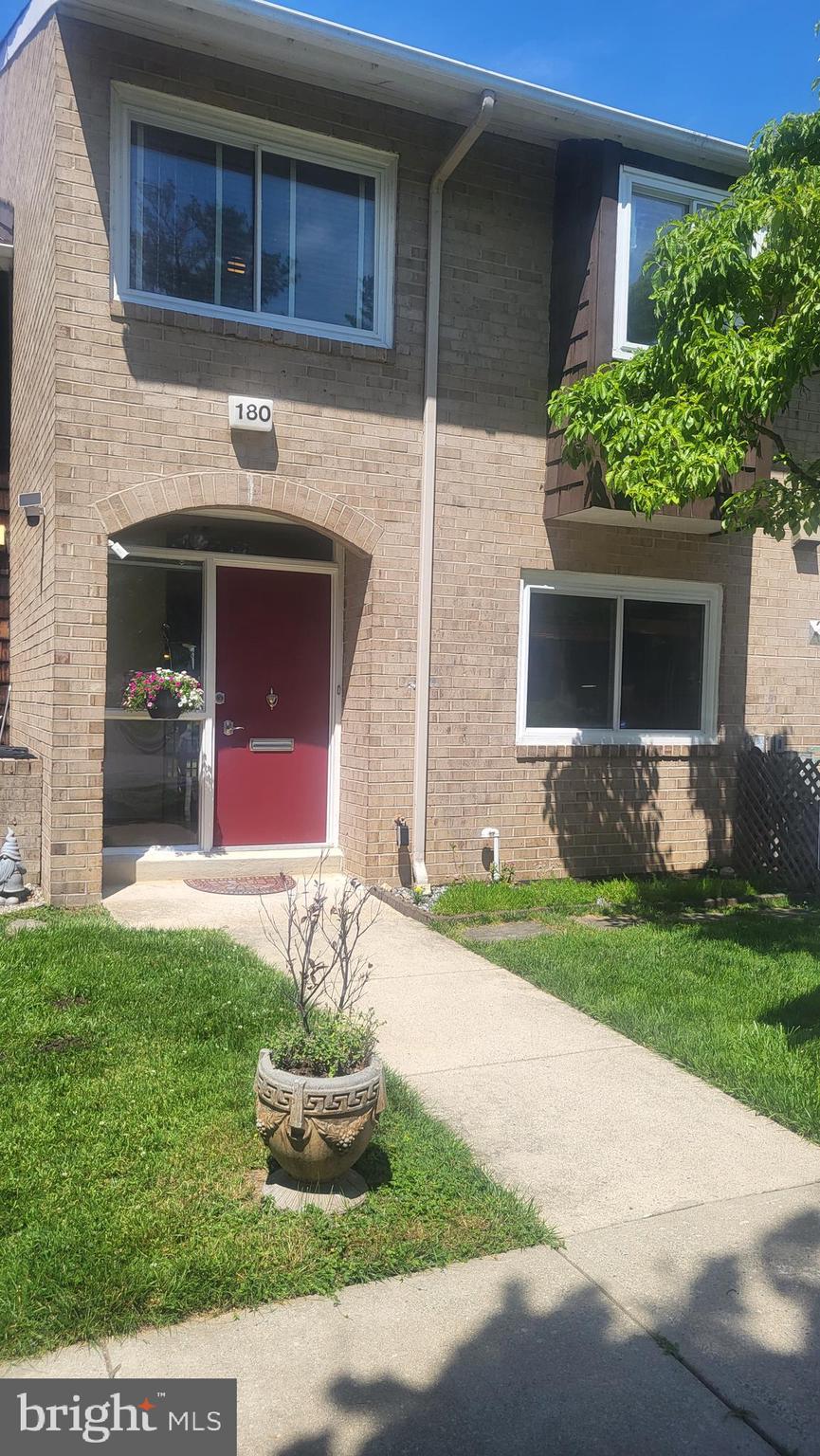 NEW MARK COMMONS - Residential