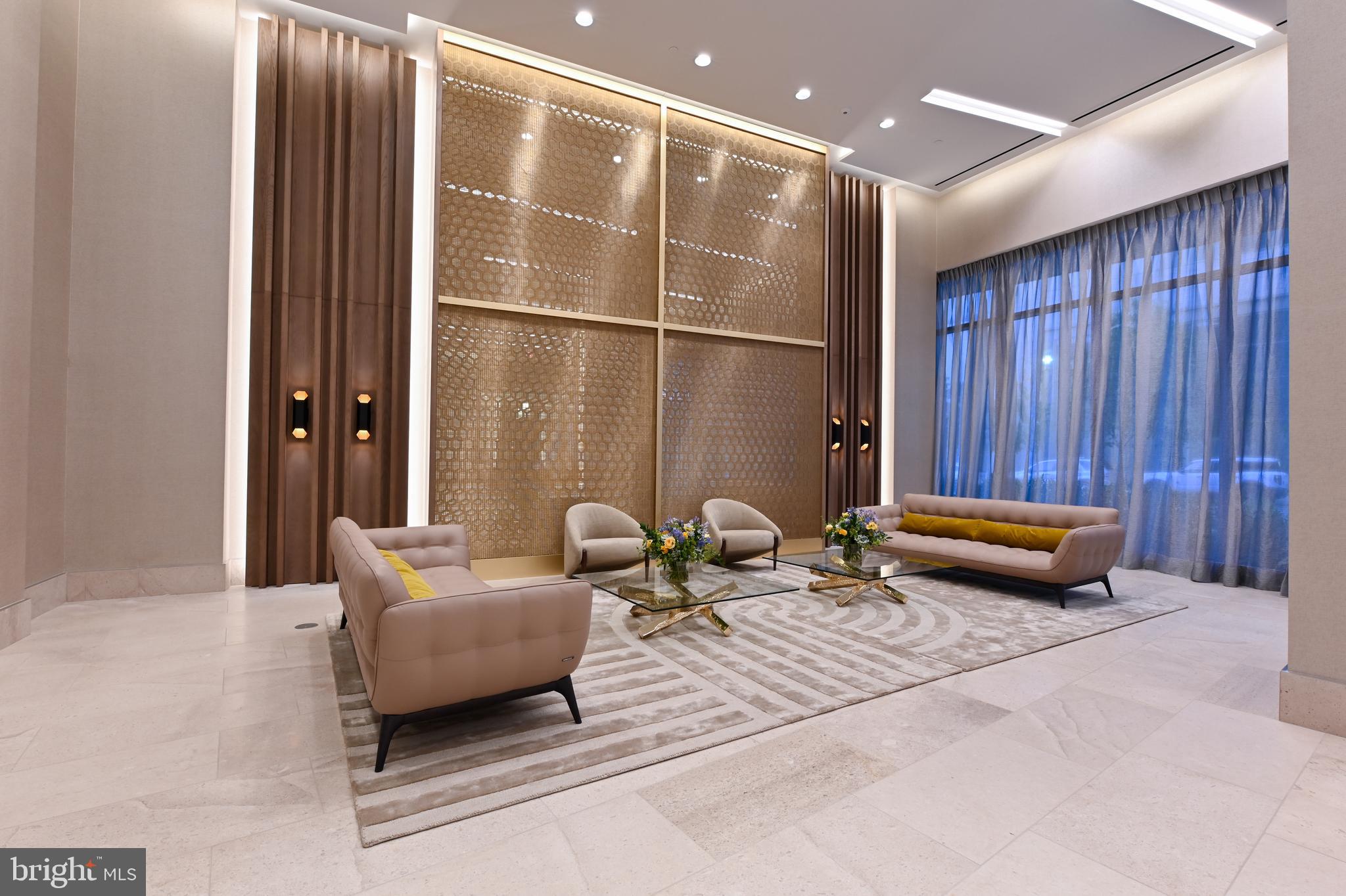 TYSONS CORNER - Residential Lease
