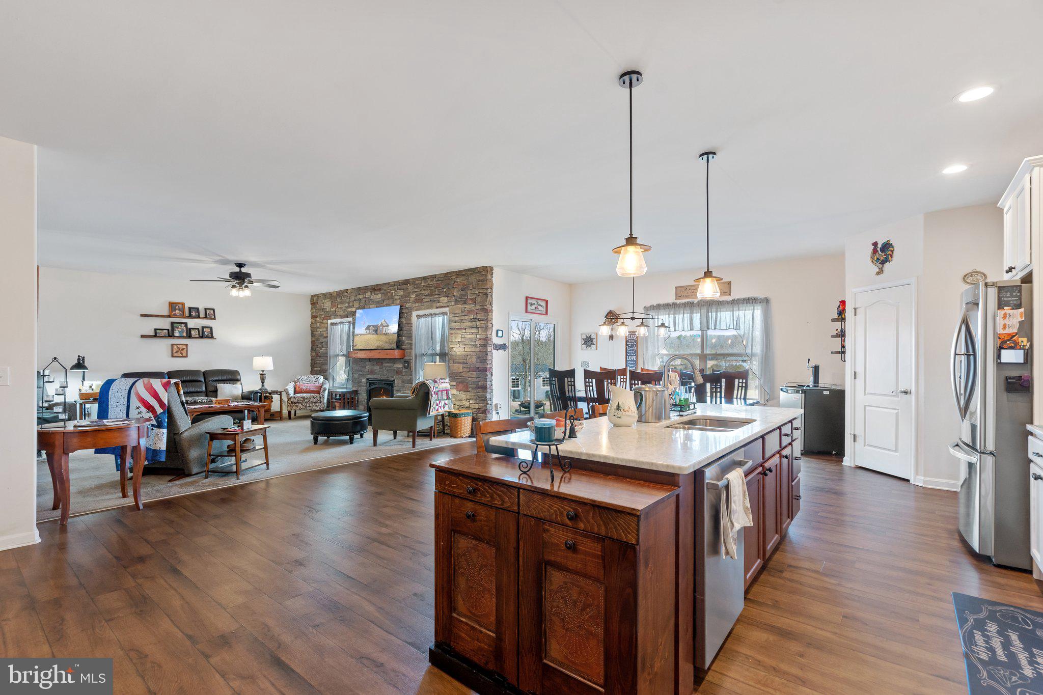 STONE RIDGE ESTATES - Residential