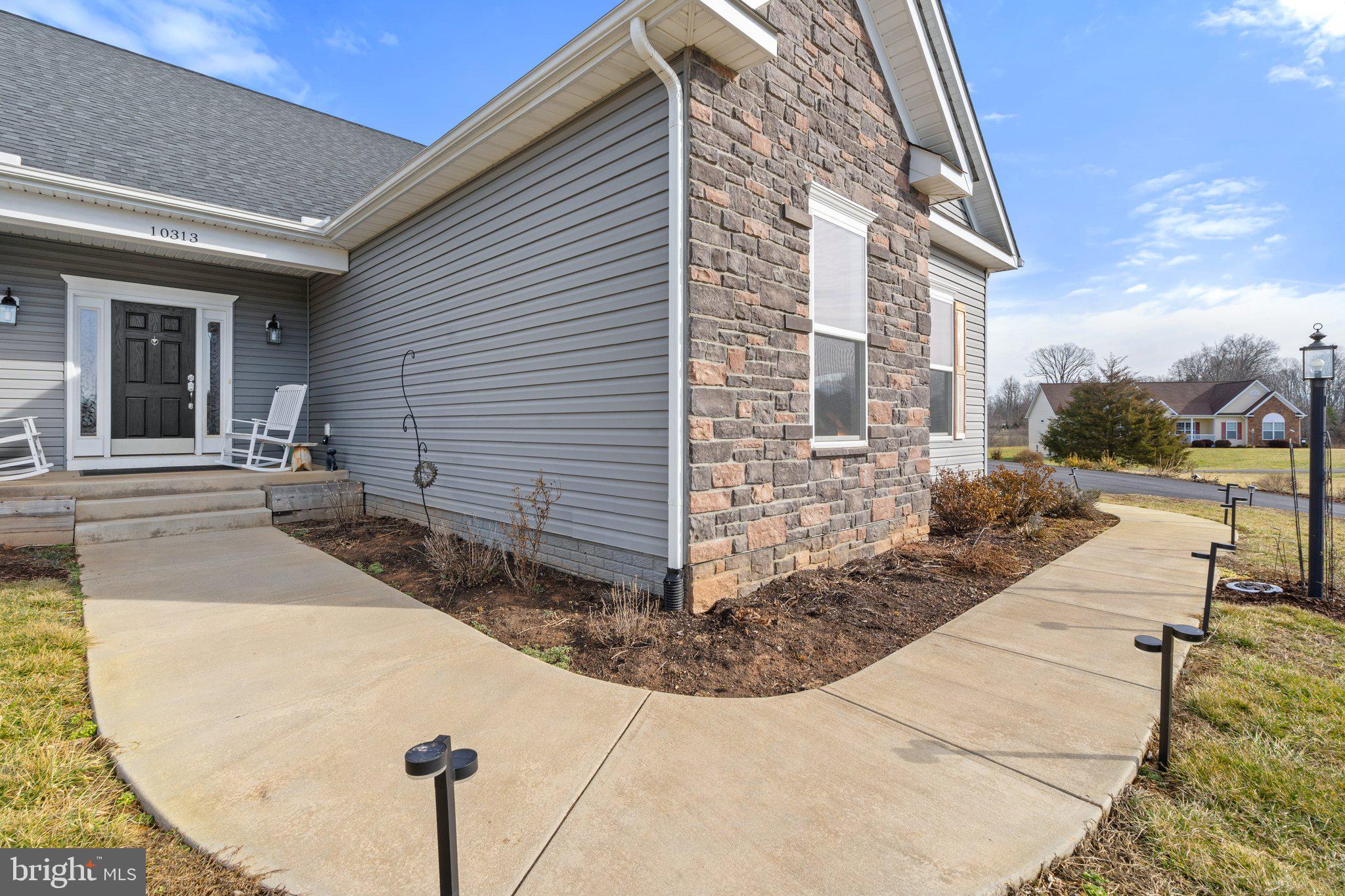 STONE RIDGE ESTATES - Residential