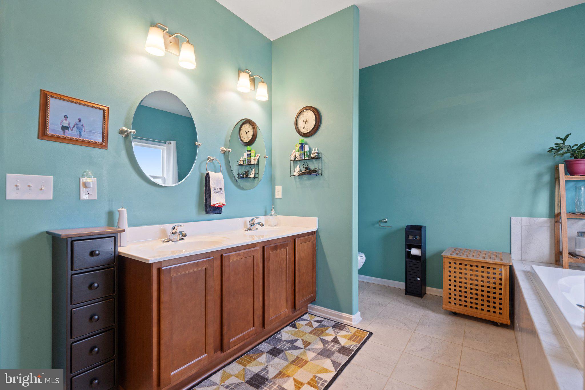 STONE RIDGE ESTATES - Residential