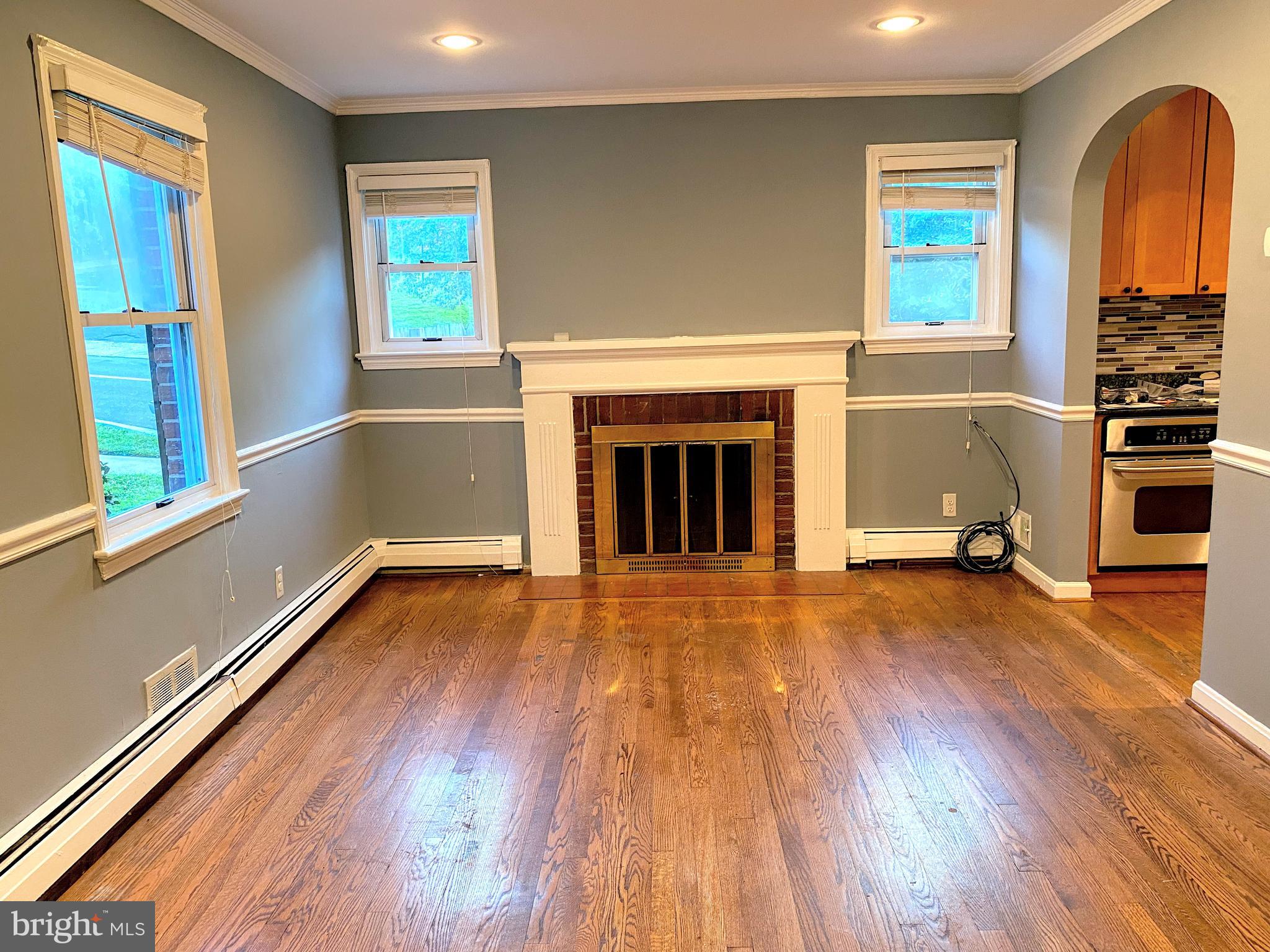 DOUGLAS PARK - Residential Lease